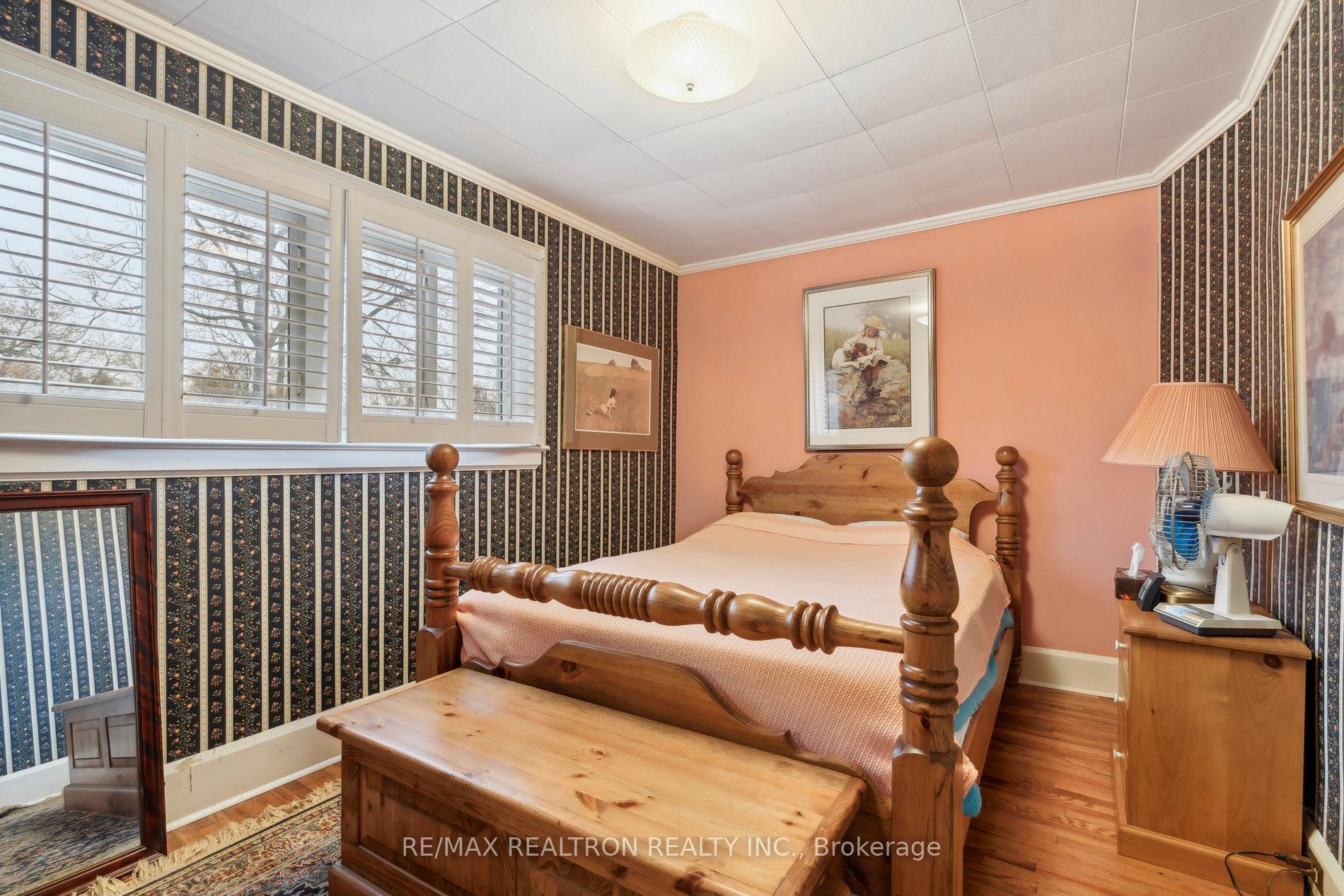Photo 8 of 50 Bain Avenue, Toronto, North Riverdale — HOMEH