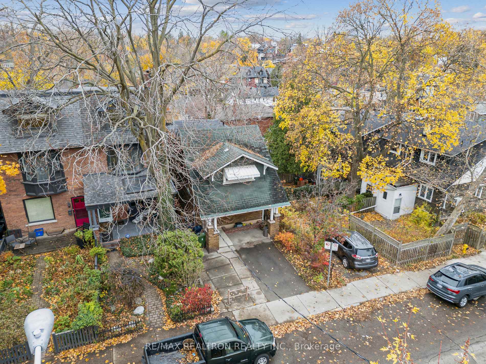 Photo 21 of 50 Bain Avenue, Toronto, North Riverdale — HOMEH