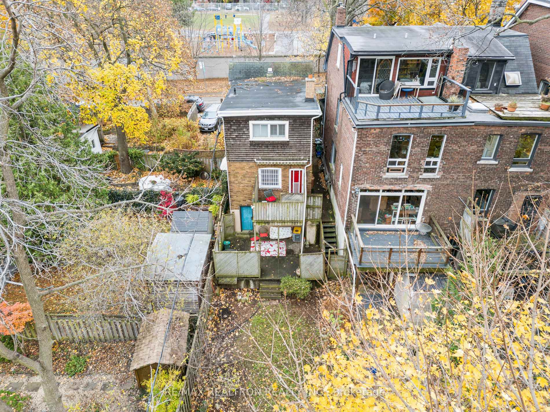Photo 23 of 50 Bain Avenue, Toronto, North Riverdale — HOMEH