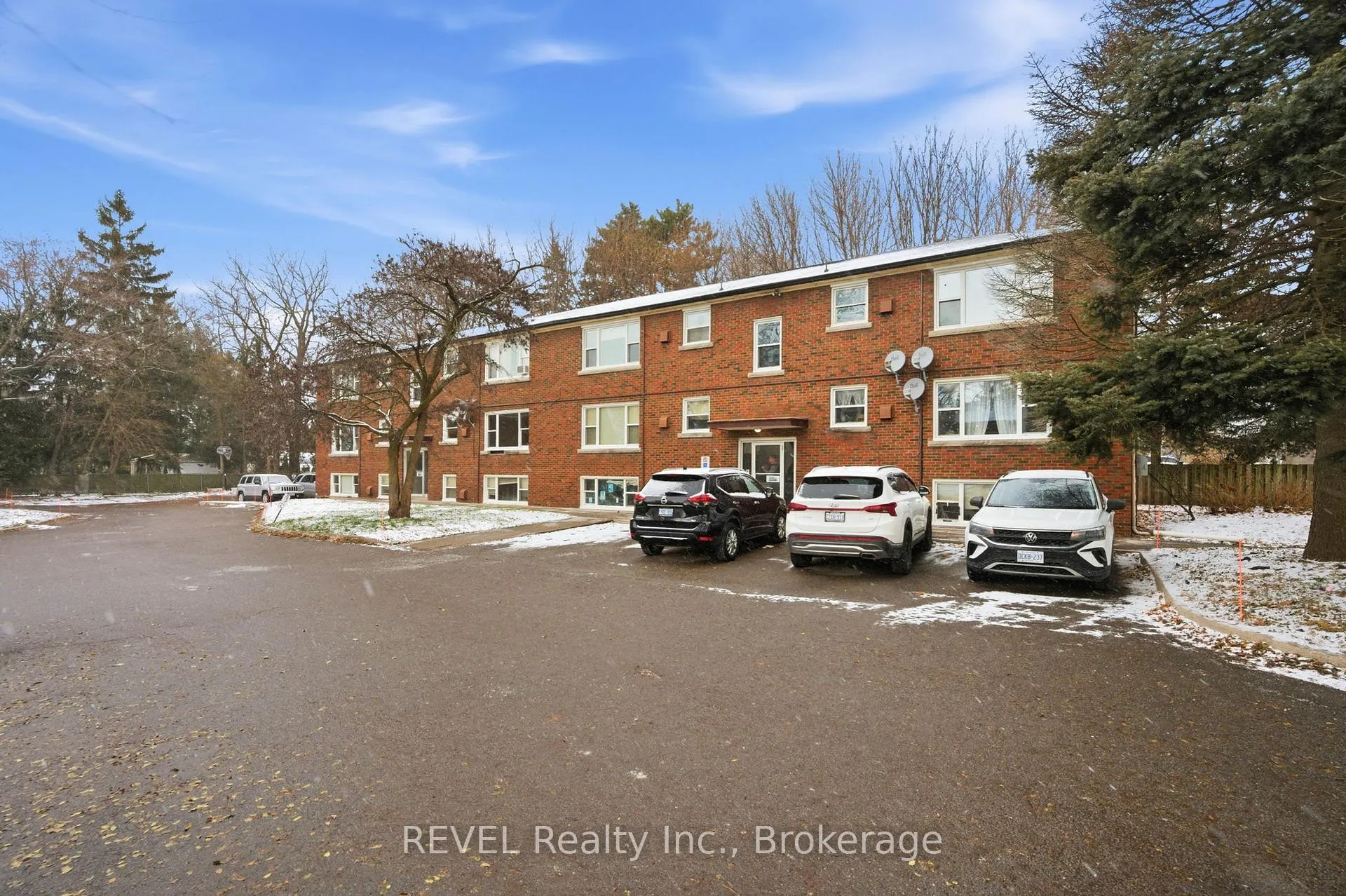 Photo 15 of Unit 3, 6167 Dorchester Road, Niagara Falls, Dorchester — HOMEH