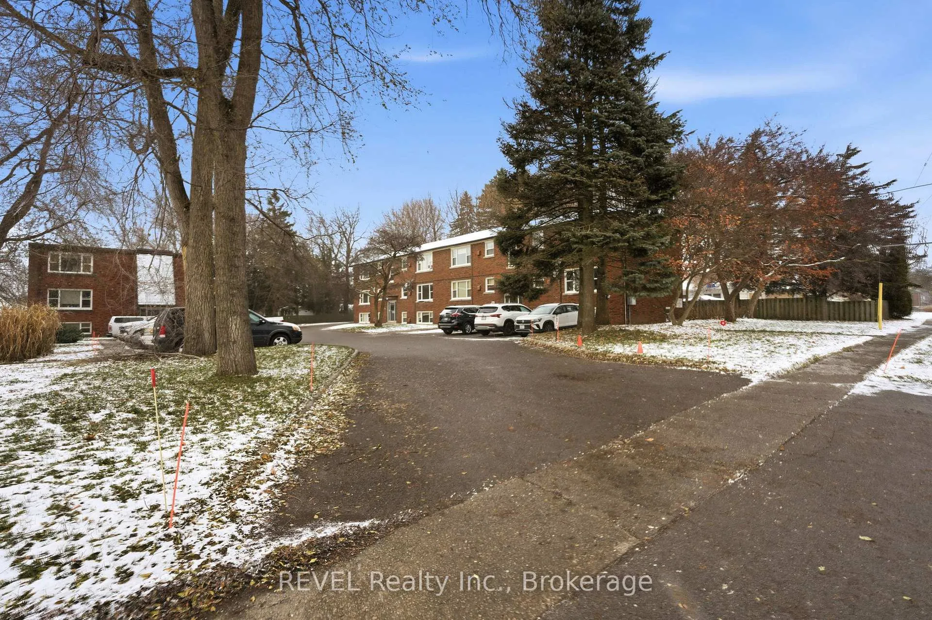 Photo 16 of Unit 3, 6167 Dorchester Road, Niagara Falls, Dorchester — HOMEH