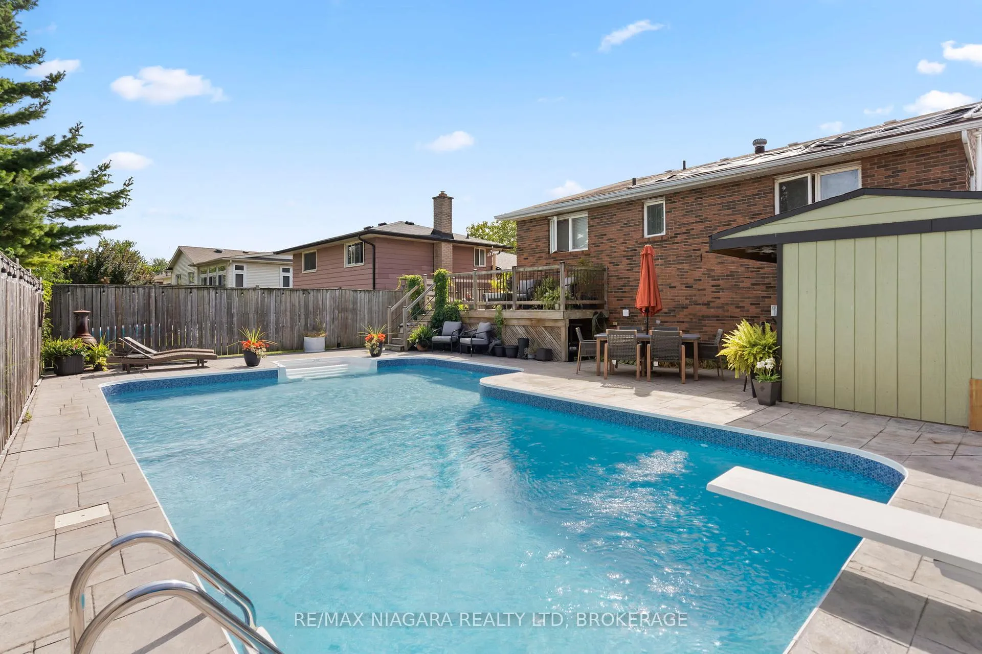 Photo 36 of 24 Forster Avenue, Thorold, Confederation Heights — HOMEH