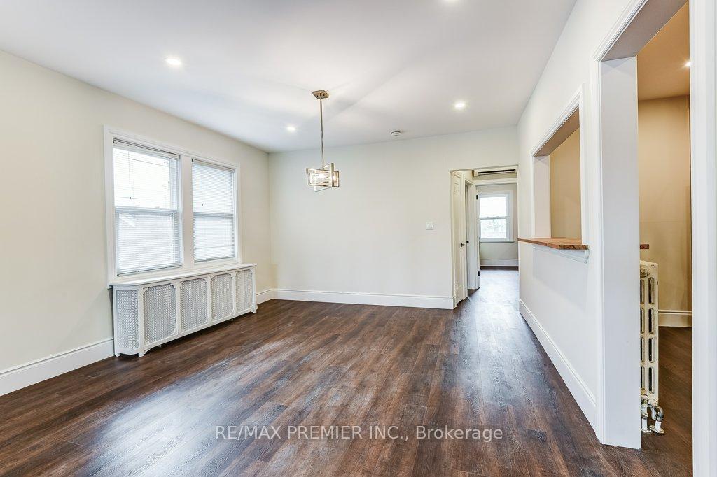 Photo 14 of Unit 2nd Floor, 184 Highbourne Road, Toronto, Yonge-Eglinton — HOMEH