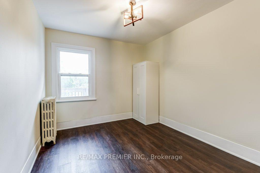 Photo 28 of Unit 2nd Floor, 184 Highbourne Road, Toronto, Yonge-Eglinton — HOMEH