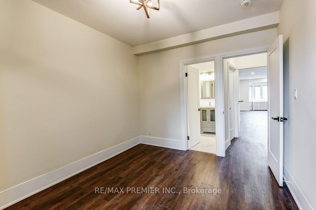Photo 29 of Unit 2nd Floor, 184 Highbourne Road, Toronto, Yonge-Eglinton — HOMEH