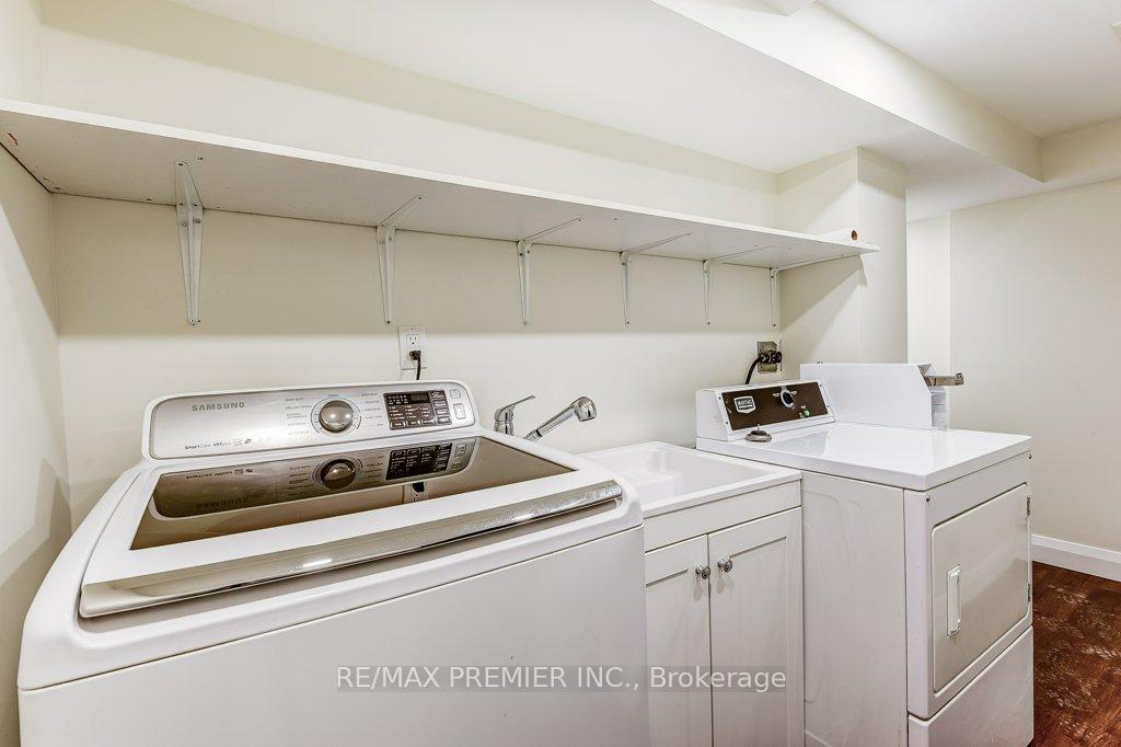 Photo 41 of Unit 2nd Floor, 184 Highbourne Road, Toronto, Yonge-Eglinton — HOMEH