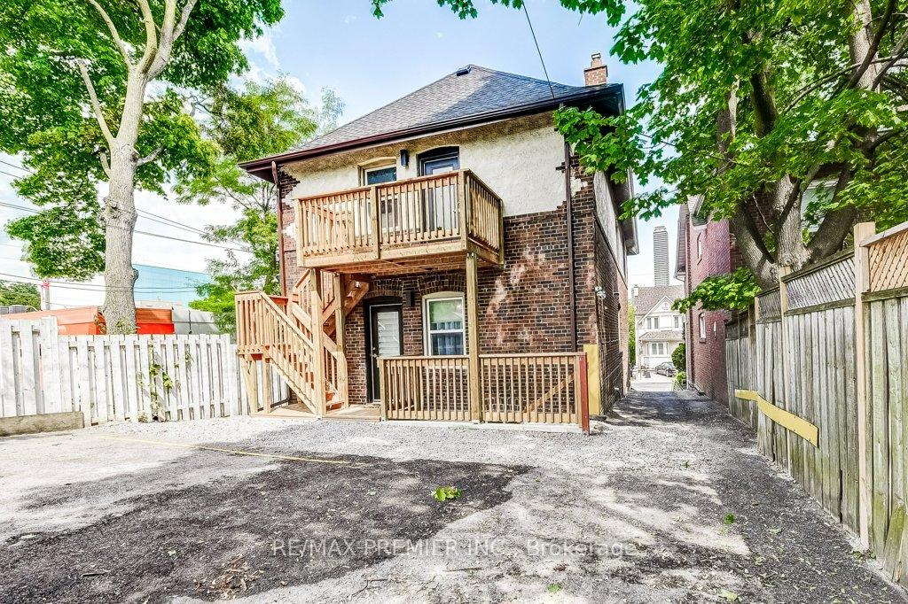 Photo 44 of Unit 2nd Floor, 184 Highbourne Road, Toronto, Yonge-Eglinton — HOMEH