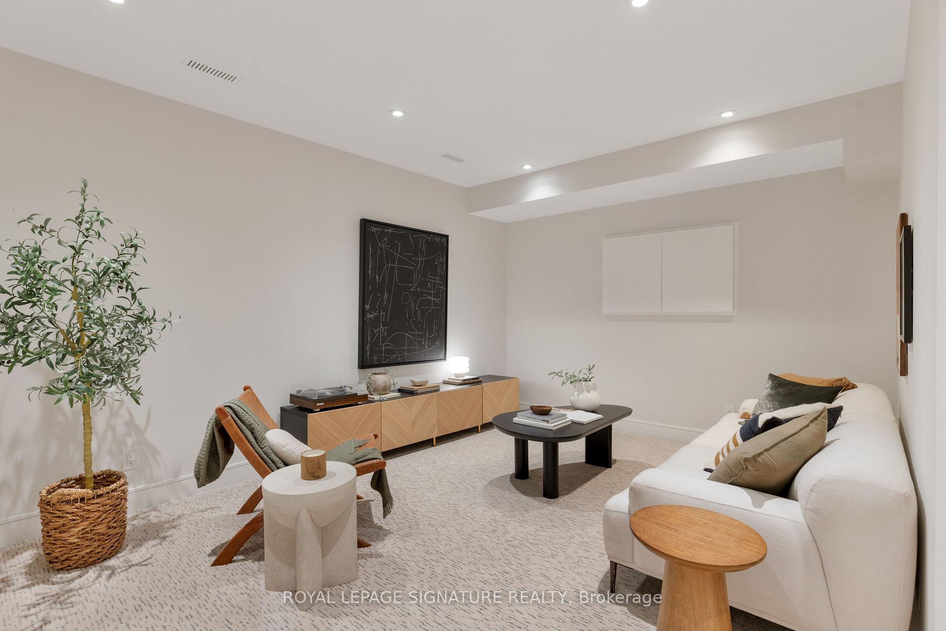 Photo 31 of 245 Withrow Avenue, Toronto, North Riverdale — HOMEH