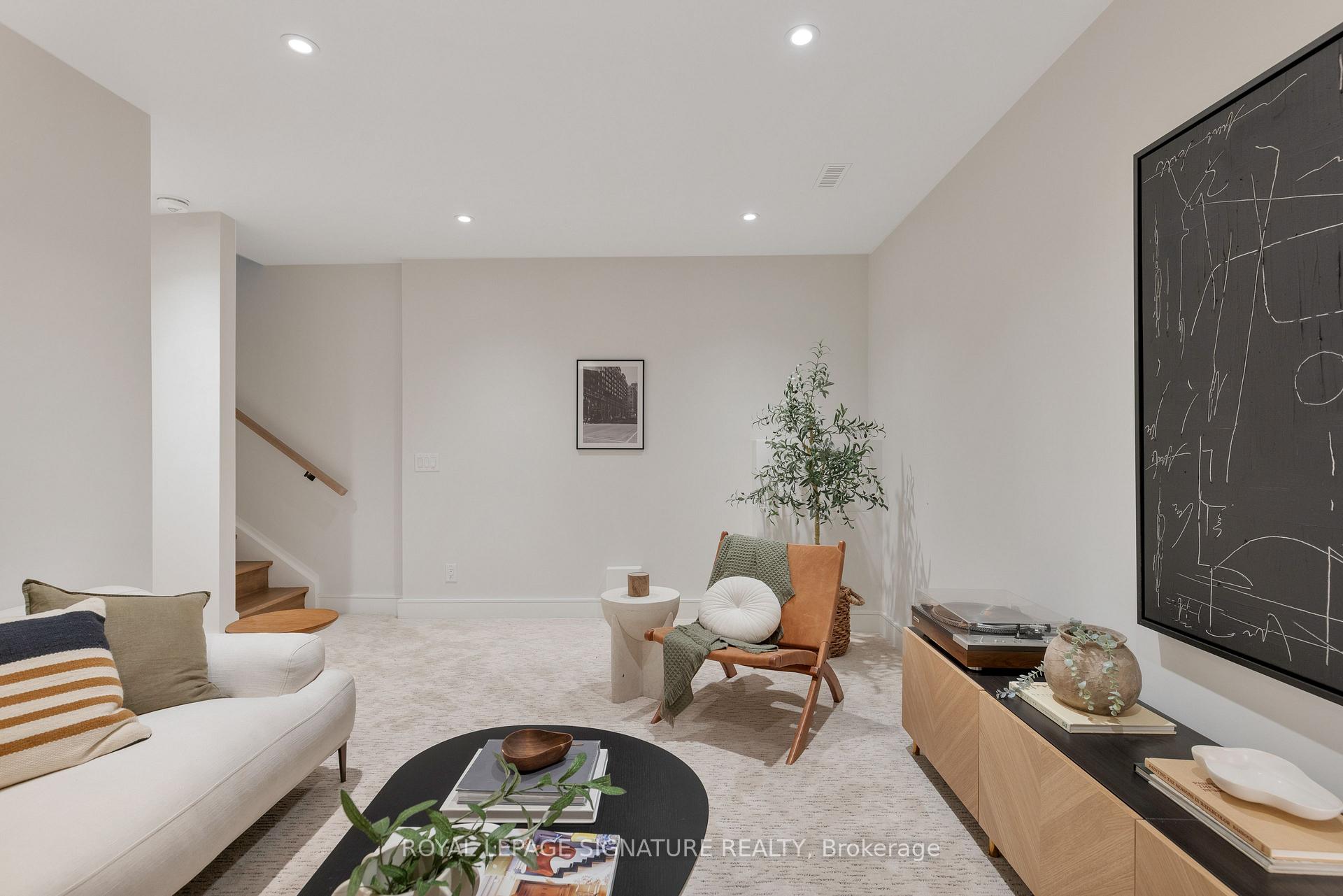 Photo 32 of 245 Withrow Avenue, Toronto, North Riverdale — HOMEH