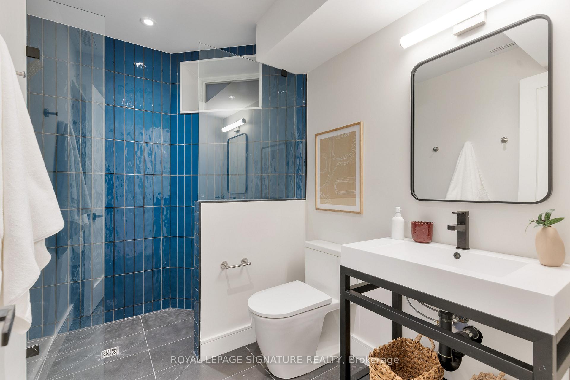 Photo 34 of 245 Withrow Avenue, Toronto, North Riverdale — HOMEH