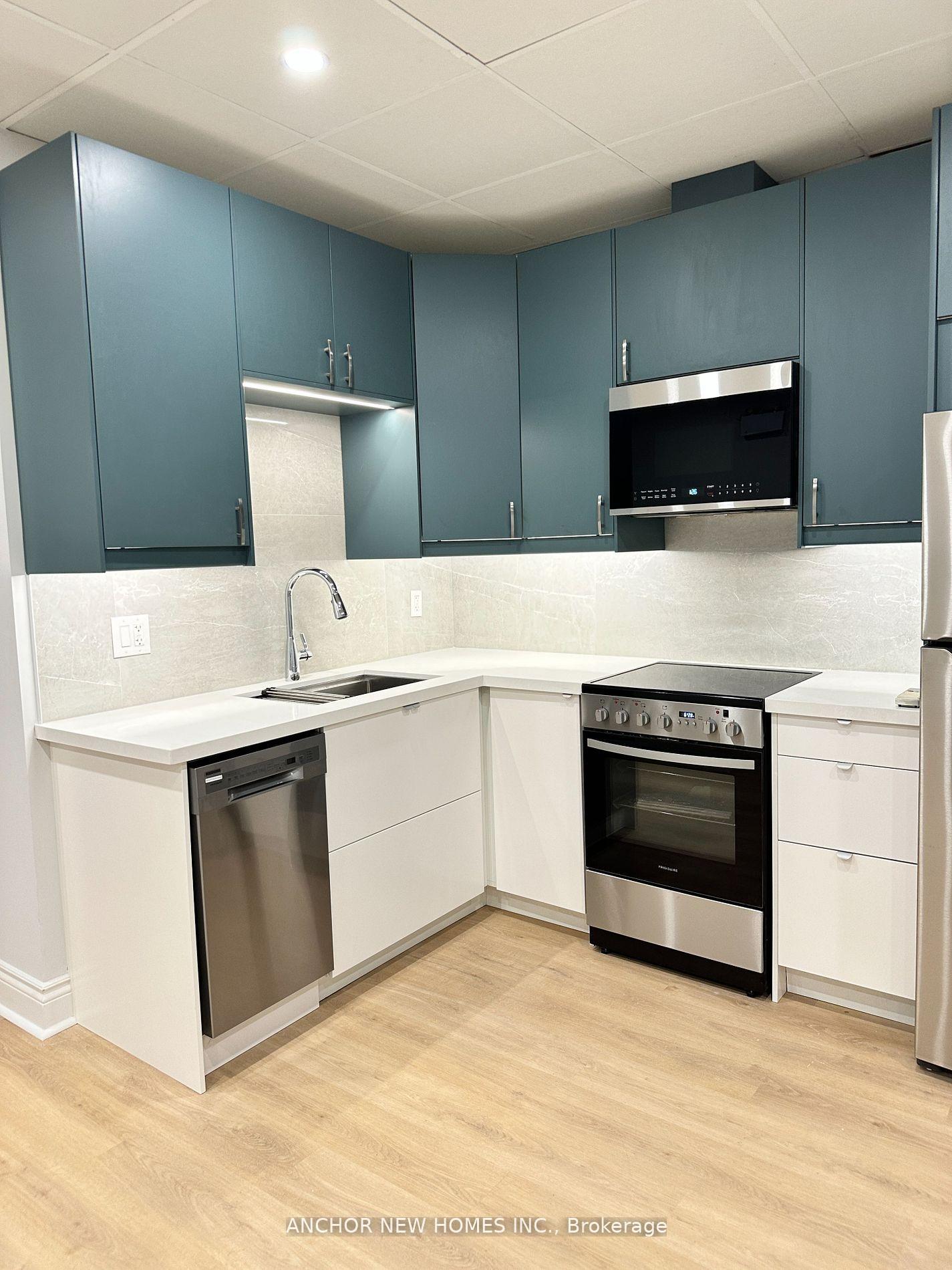 Photo 13 of Unit 200, 1944 Queen Street E, Toronto, The Beaches — HOMEH