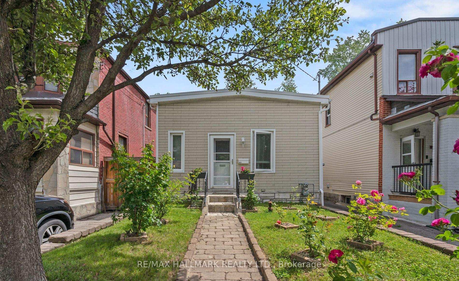 Photo 1 of 161 Ashdale Avenue, Toronto, Greenwood-Coxwell — HOMEH