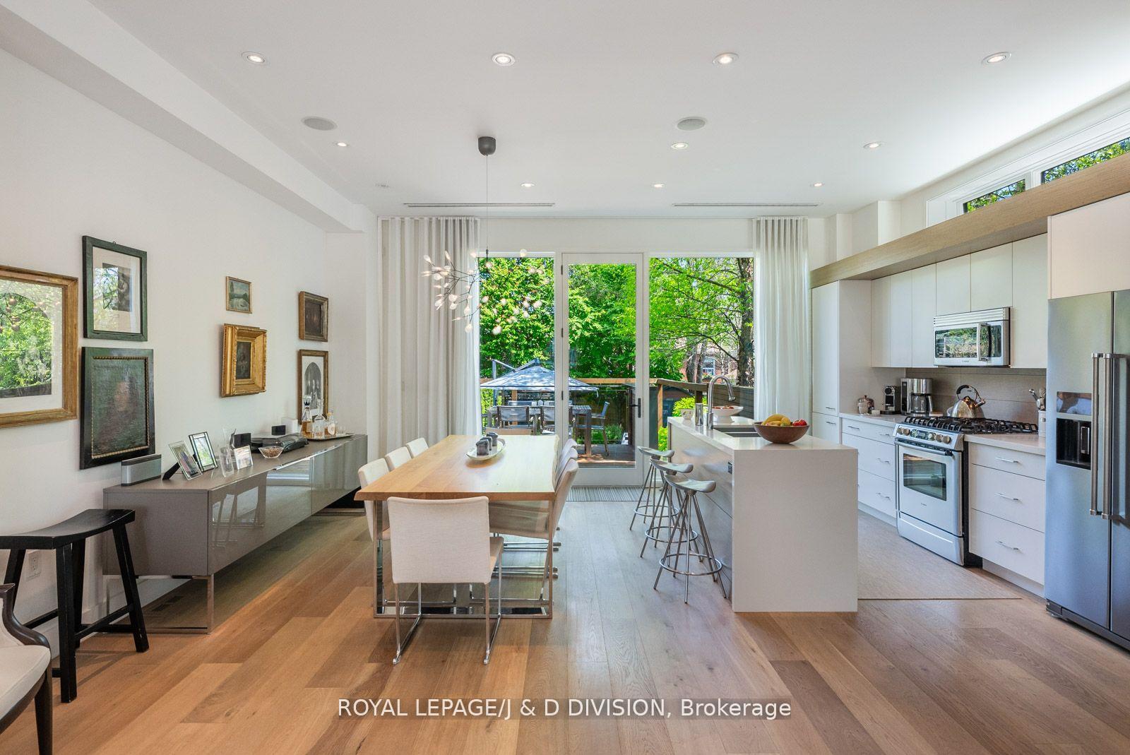 Photo 9 of 13 Barfield Avenue, Toronto, Danforth Village-East York — HOMEH