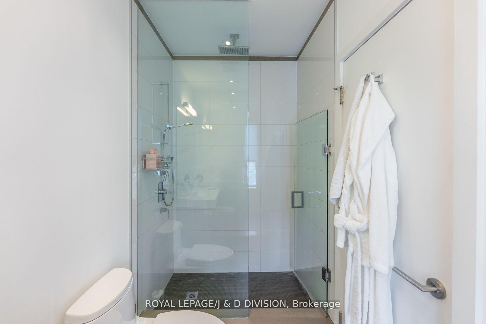 Photo 18 of 13 Barfield Avenue, Toronto, Danforth Village-East York — HOMEH