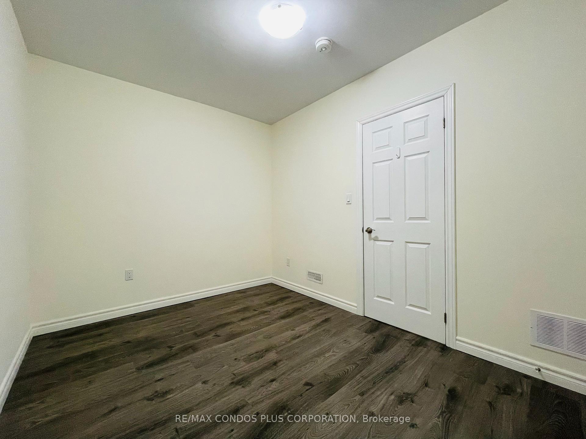 Photo 6 of Unit 2B, 721 Danforth Avenue, Toronto, Danforth — HOMEH