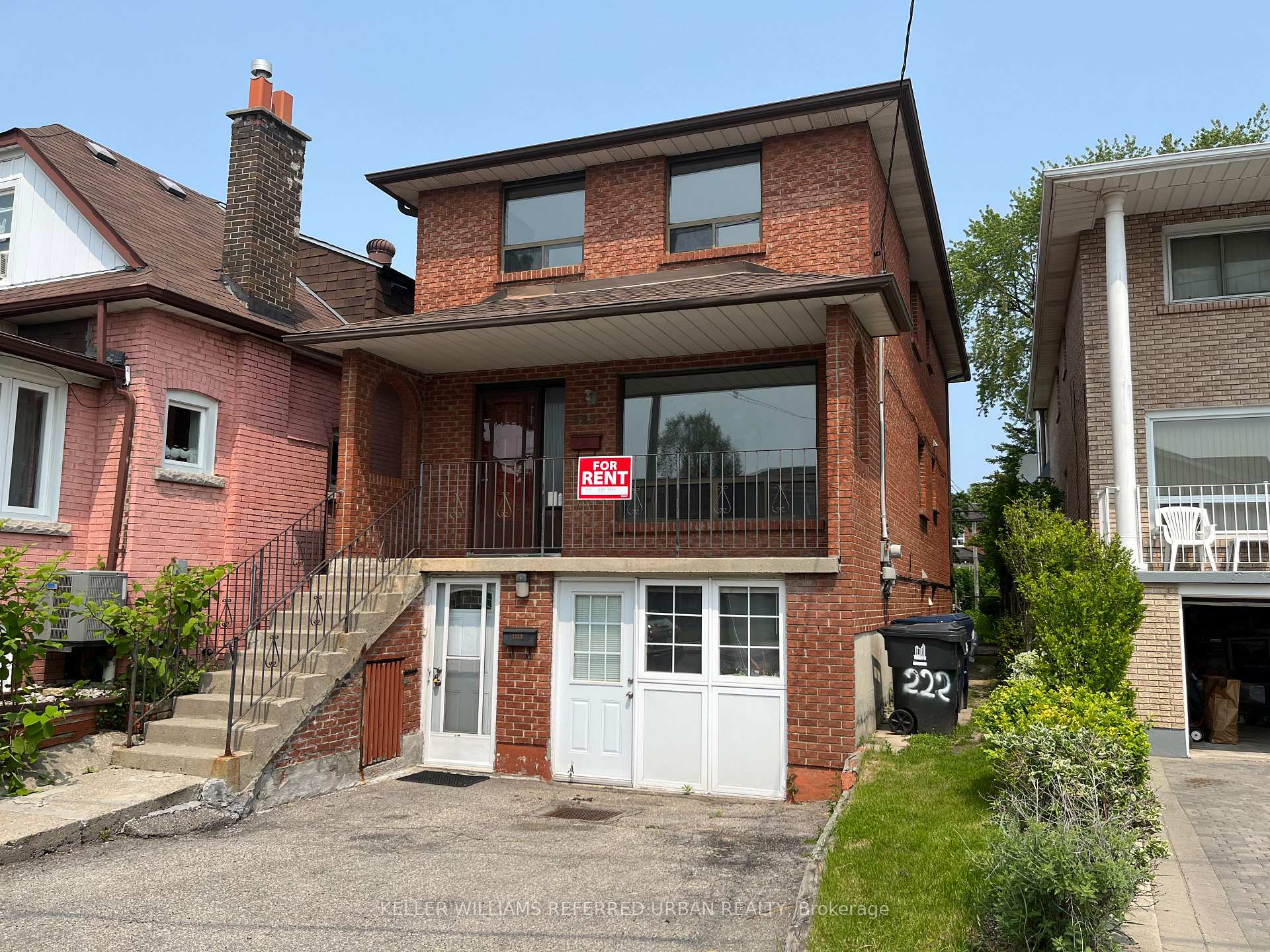 Front of Unit Main, 222 Mortimer Avenue
