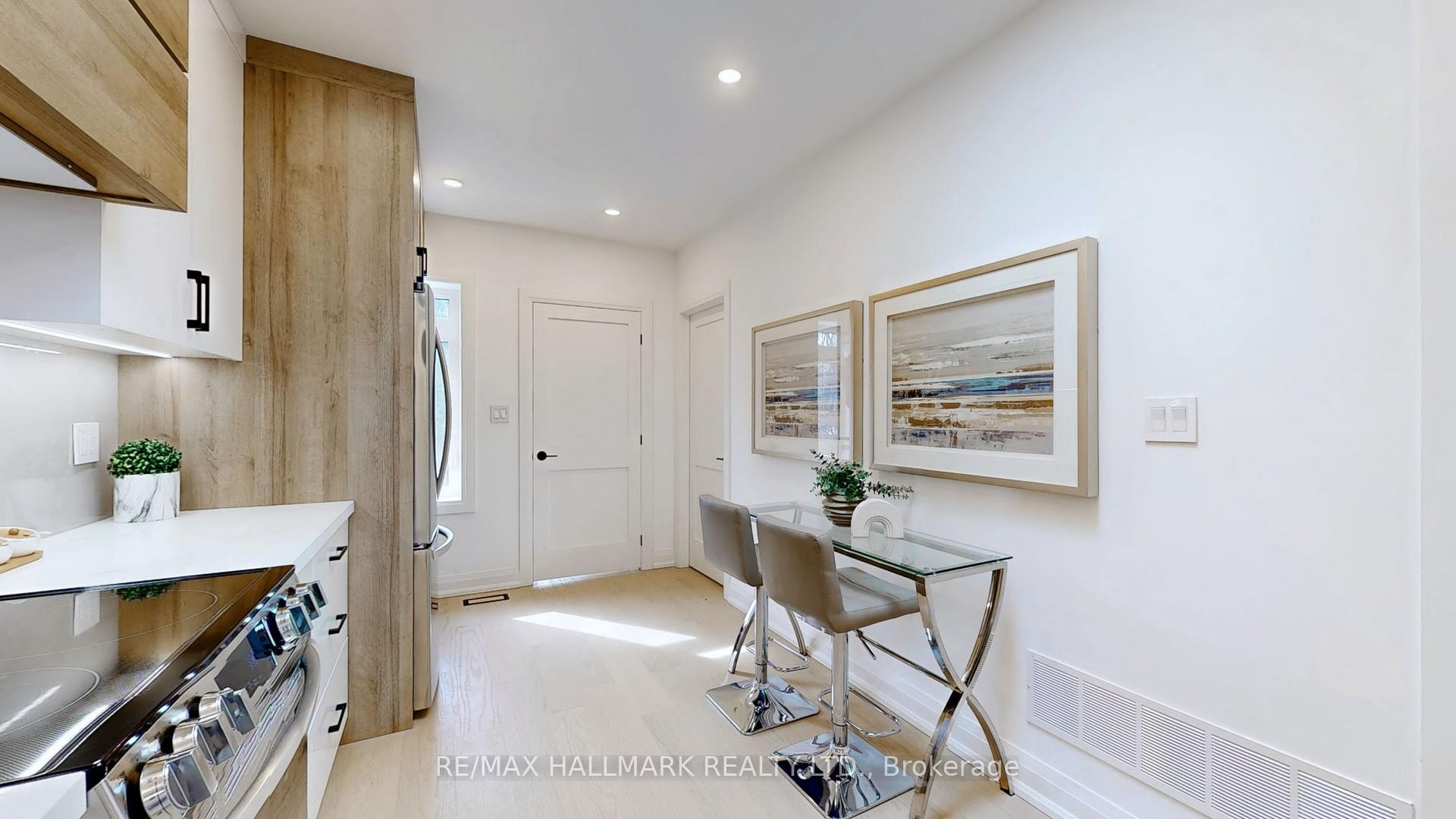 Photo 15 of 85 Springdale Boulevard, Toronto, Danforth Village-East York — HOMEH