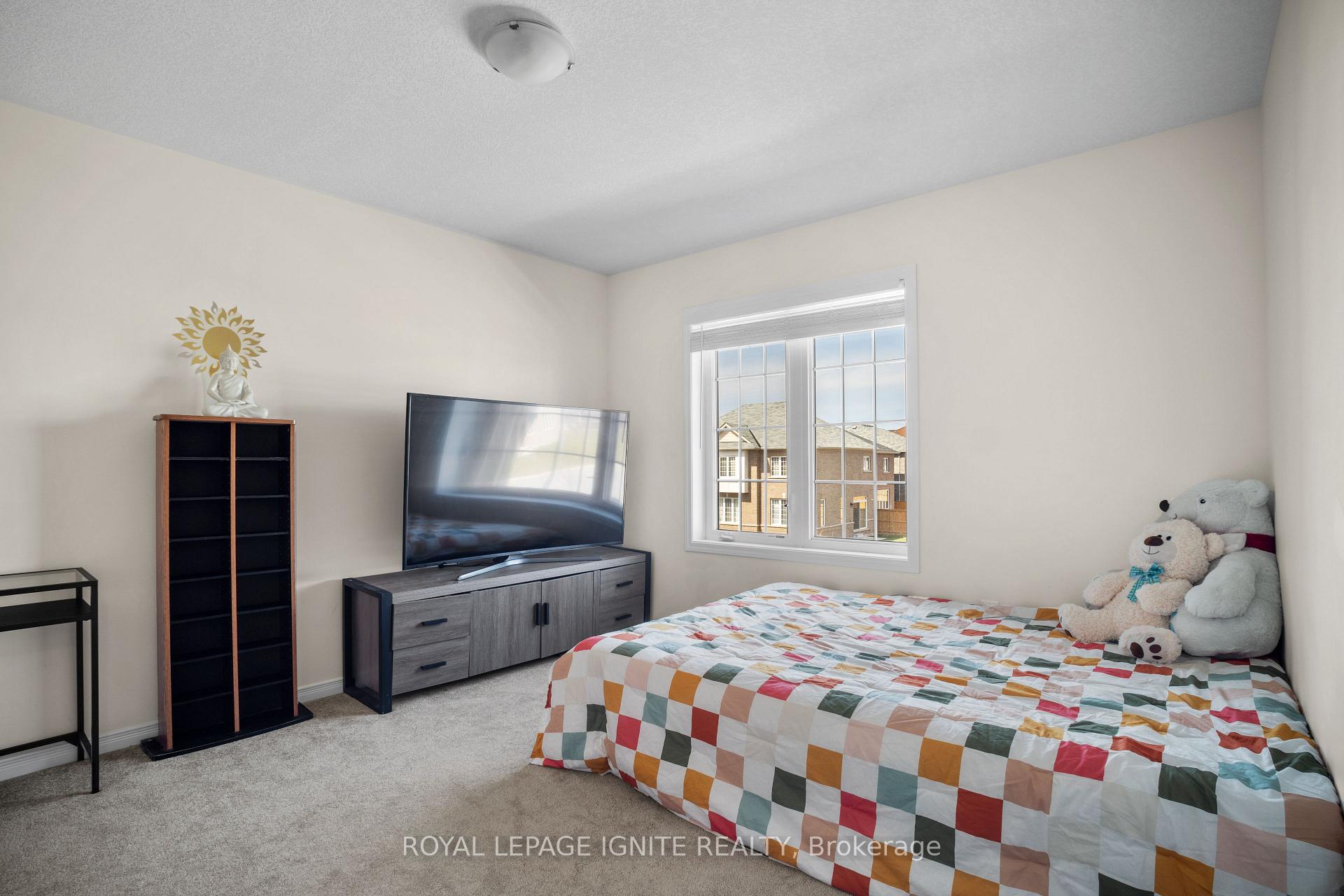 Photo 9 of 45 Alexandra Drive, Thorold, Hurricane/Merrittville — HOMEH