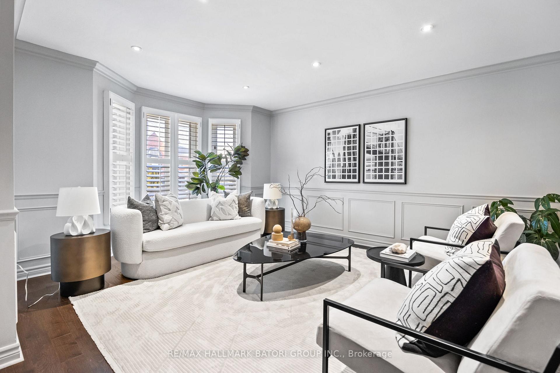 Photo 5 of 629 Woburn Avenue, Toronto, Bedford Park-Nortown — HOMEH