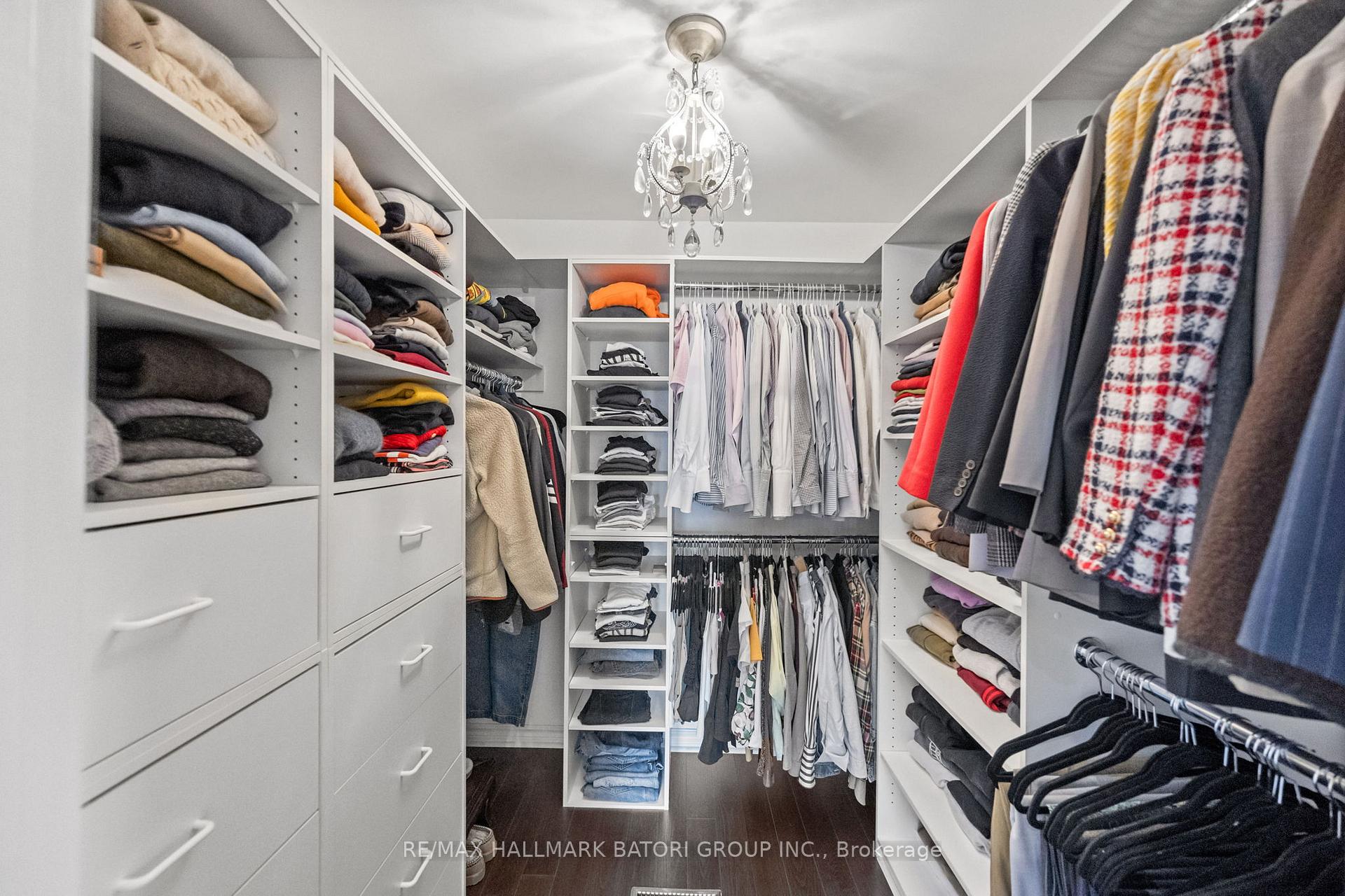 Photo 14 of 629 Woburn Avenue, Toronto, Bedford Park-Nortown — HOMEH