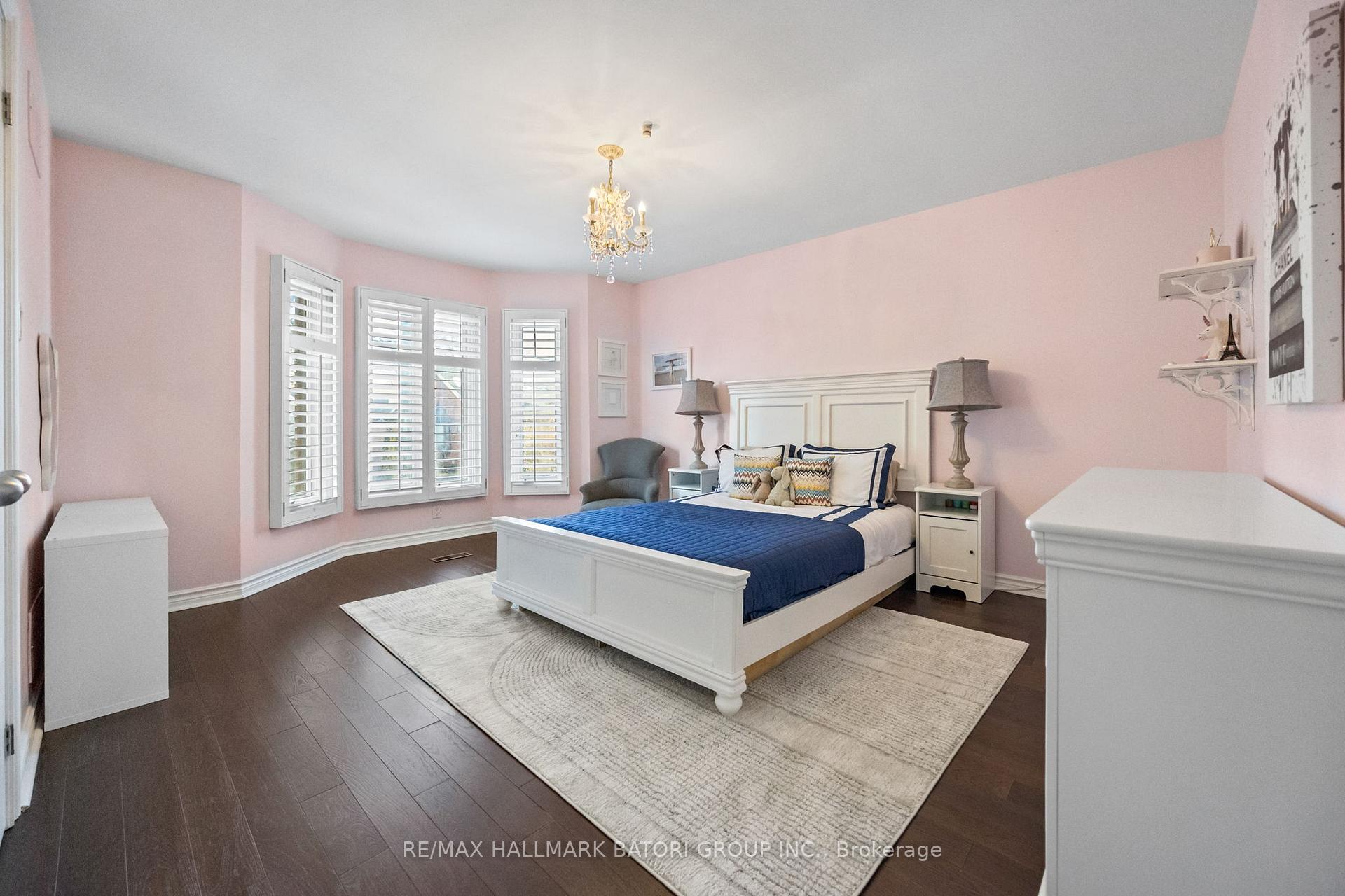 Photo 17 of 629 Woburn Avenue, Toronto, Bedford Park-Nortown — HOMEH