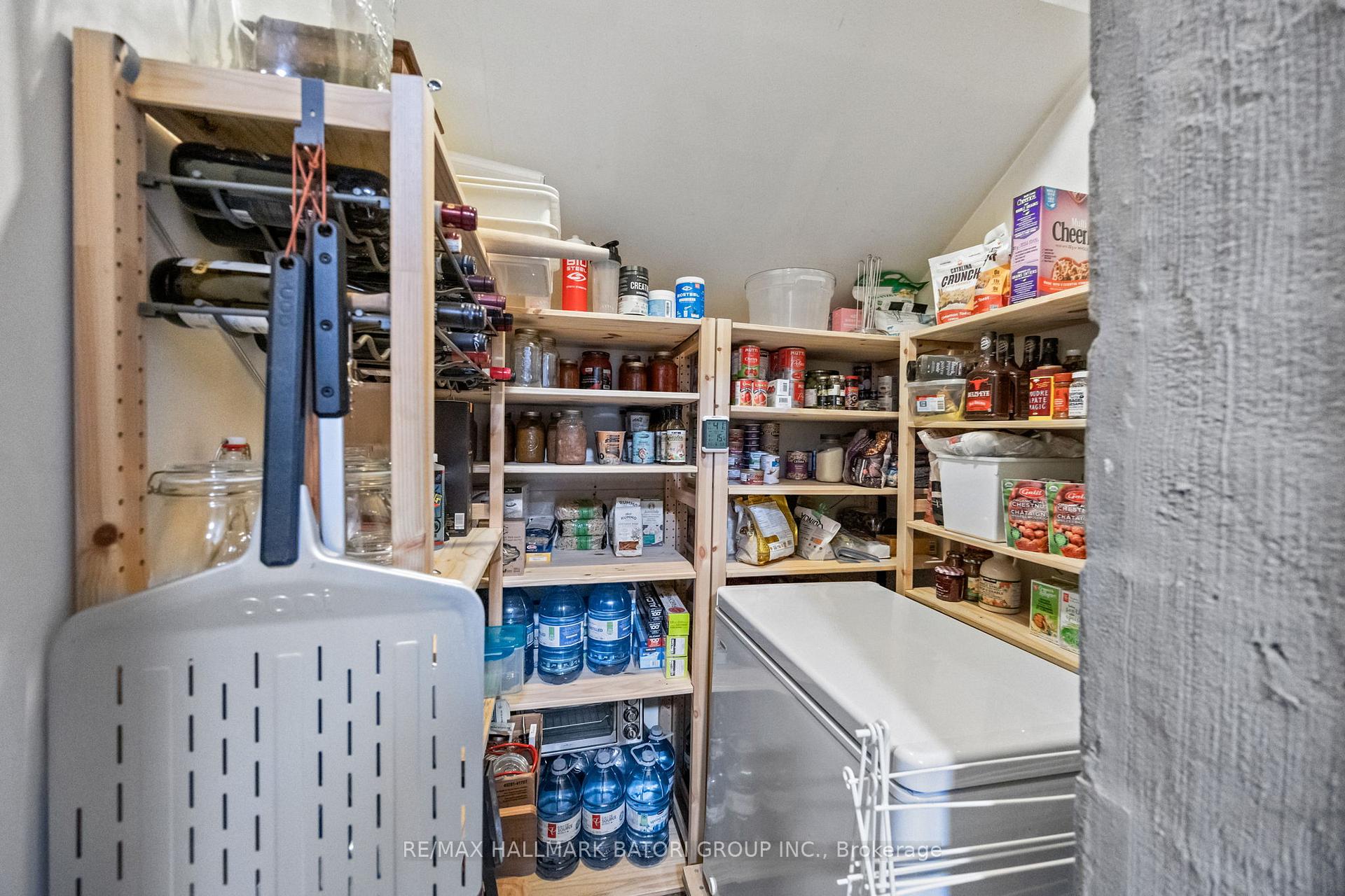 Photo 22 of 629 Woburn Avenue, Toronto, Bedford Park-Nortown — HOMEH