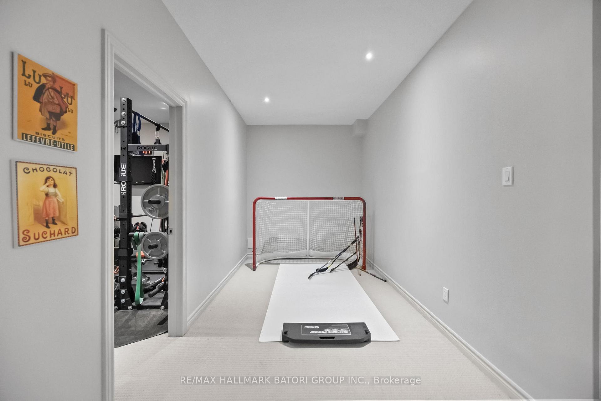 Photo 25 of 629 Woburn Avenue, Toronto, Bedford Park-Nortown — HOMEH