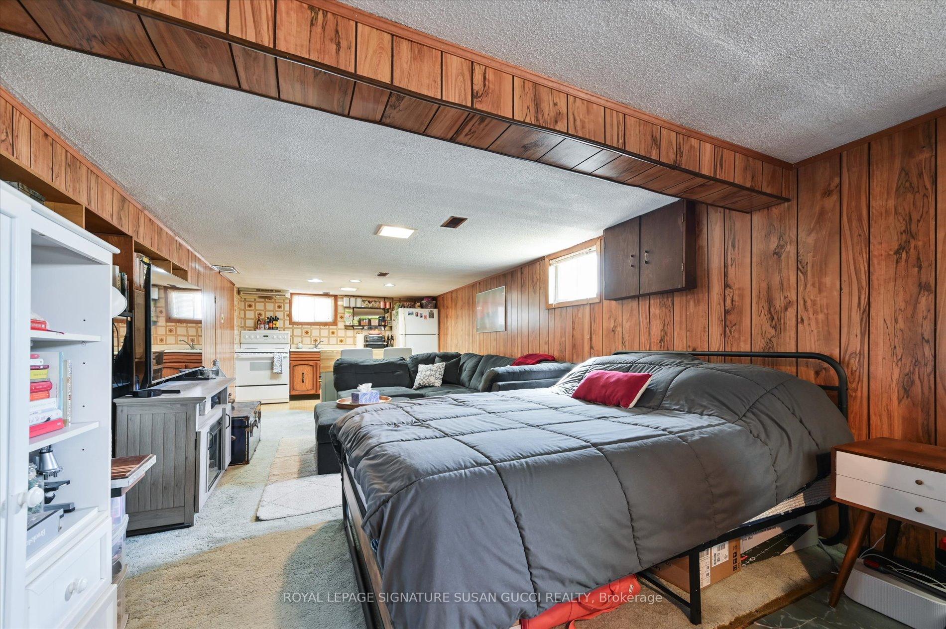 Photo 15 of 507 Plains Road, Toronto, East York — HOMEH