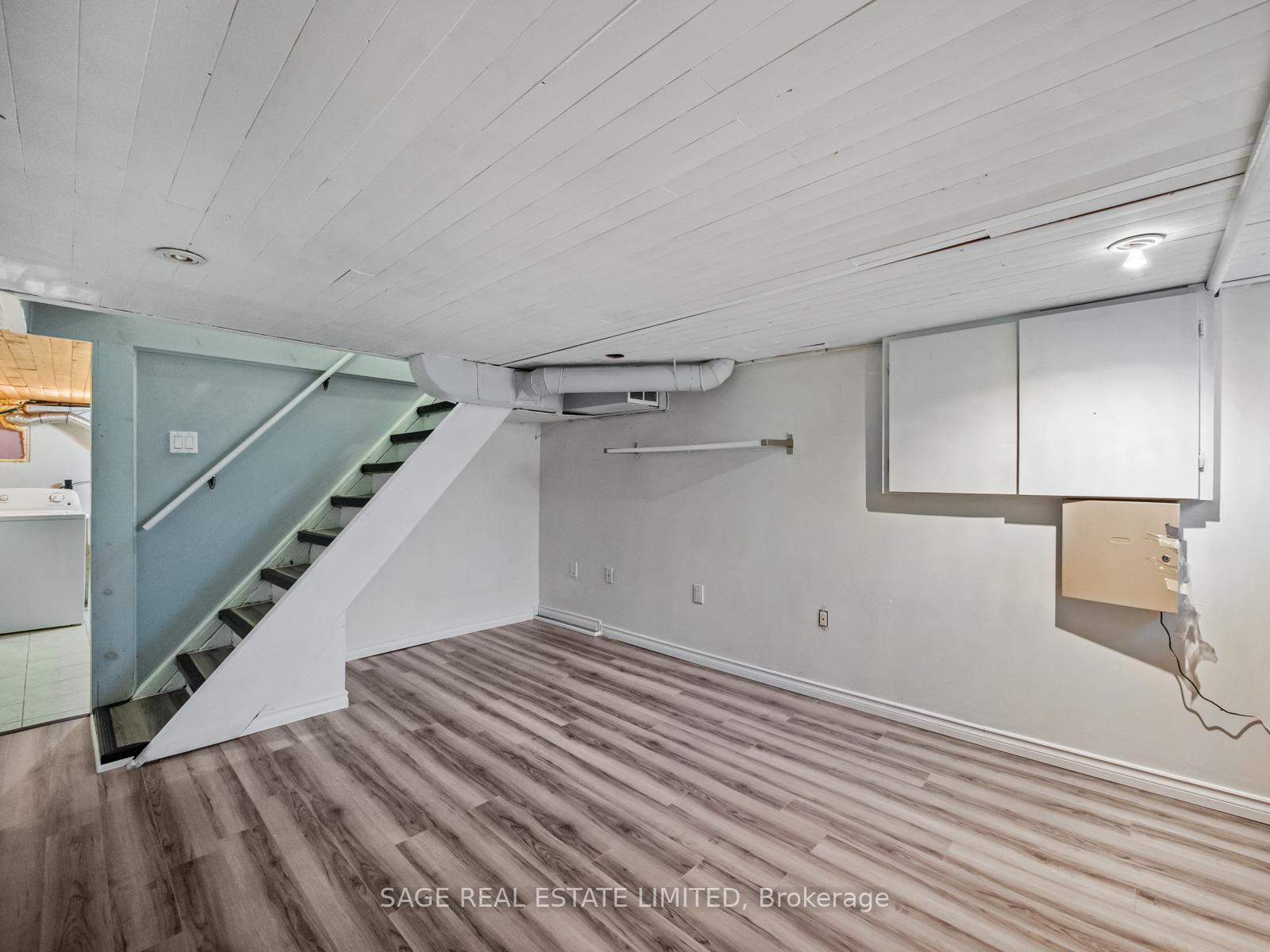 Photo 22 of 212 Alton Avenue, Toronto, South Riverdale — HOMEH