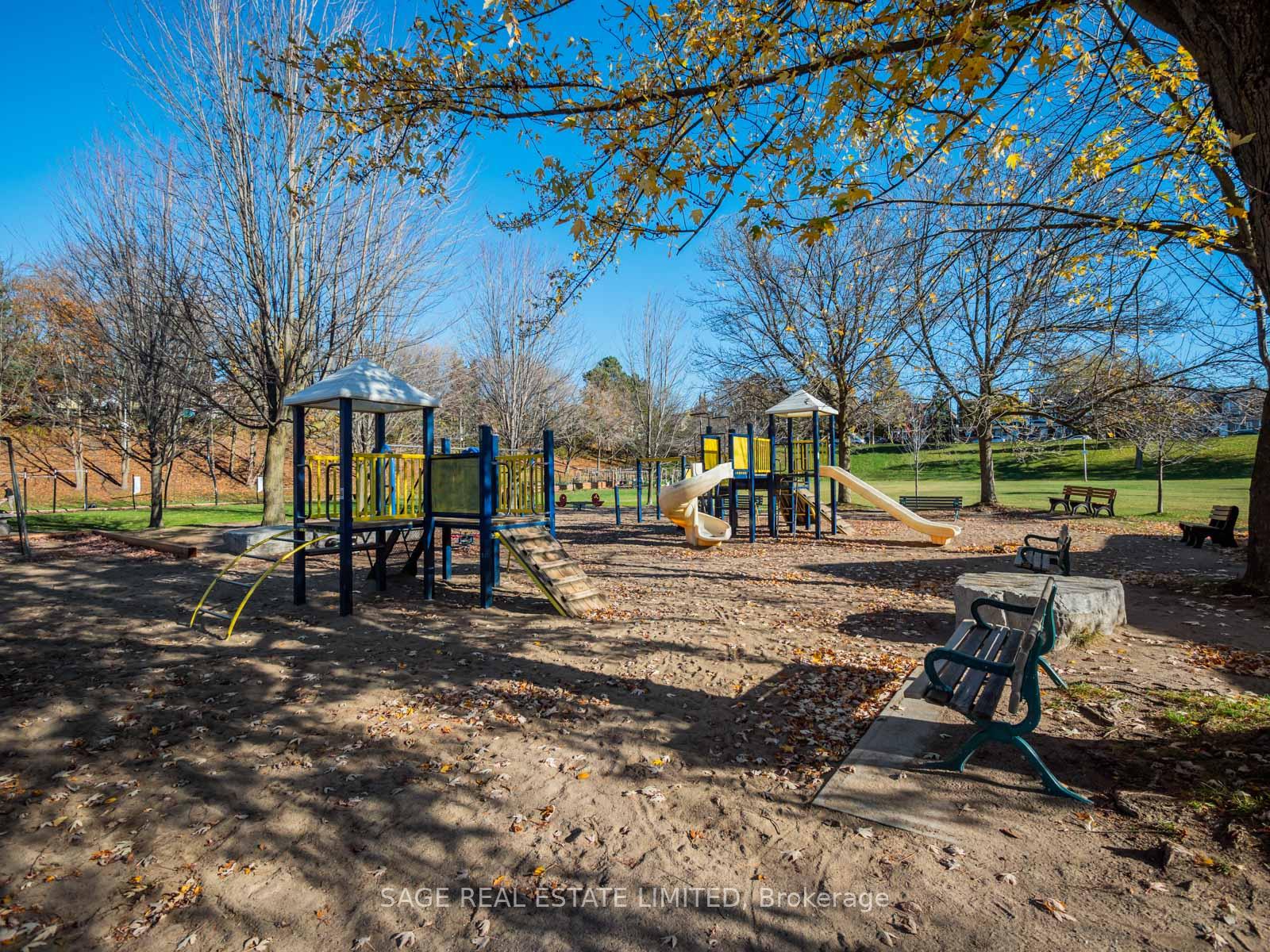 Photo 27 of 212 Alton Avenue, Toronto, South Riverdale — HOMEH