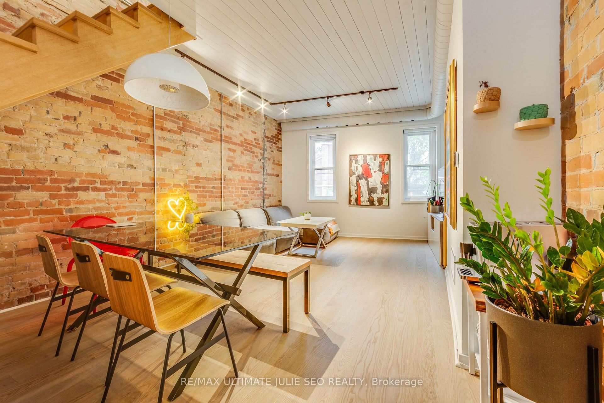 Photo 1 of Unit Upper, 356 King Street E, Toronto, Moss Park — HOMEH