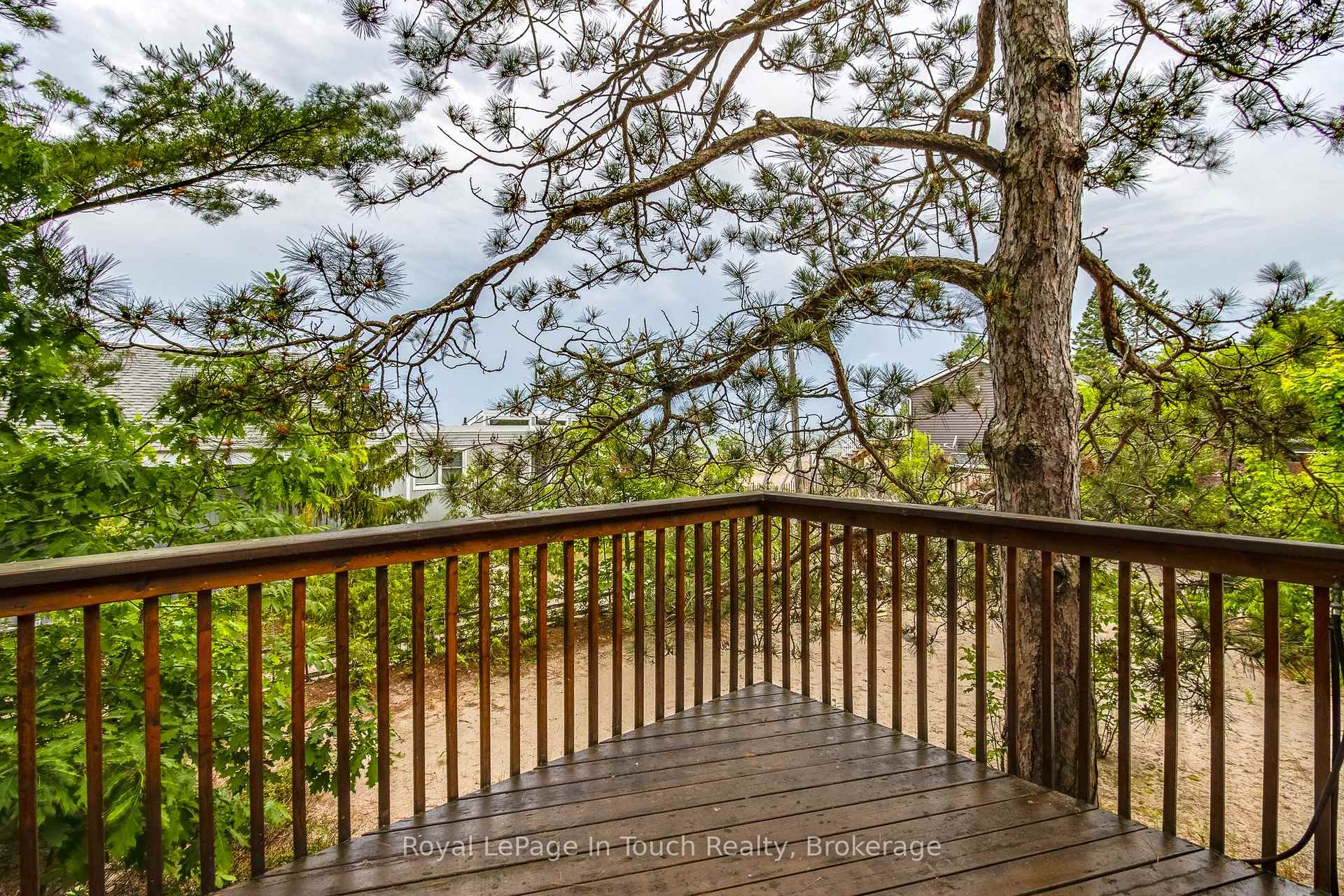 Photo 8 of 1430 Tiny Beaches Road N, Tiny, Rural Tiny — HOMEH