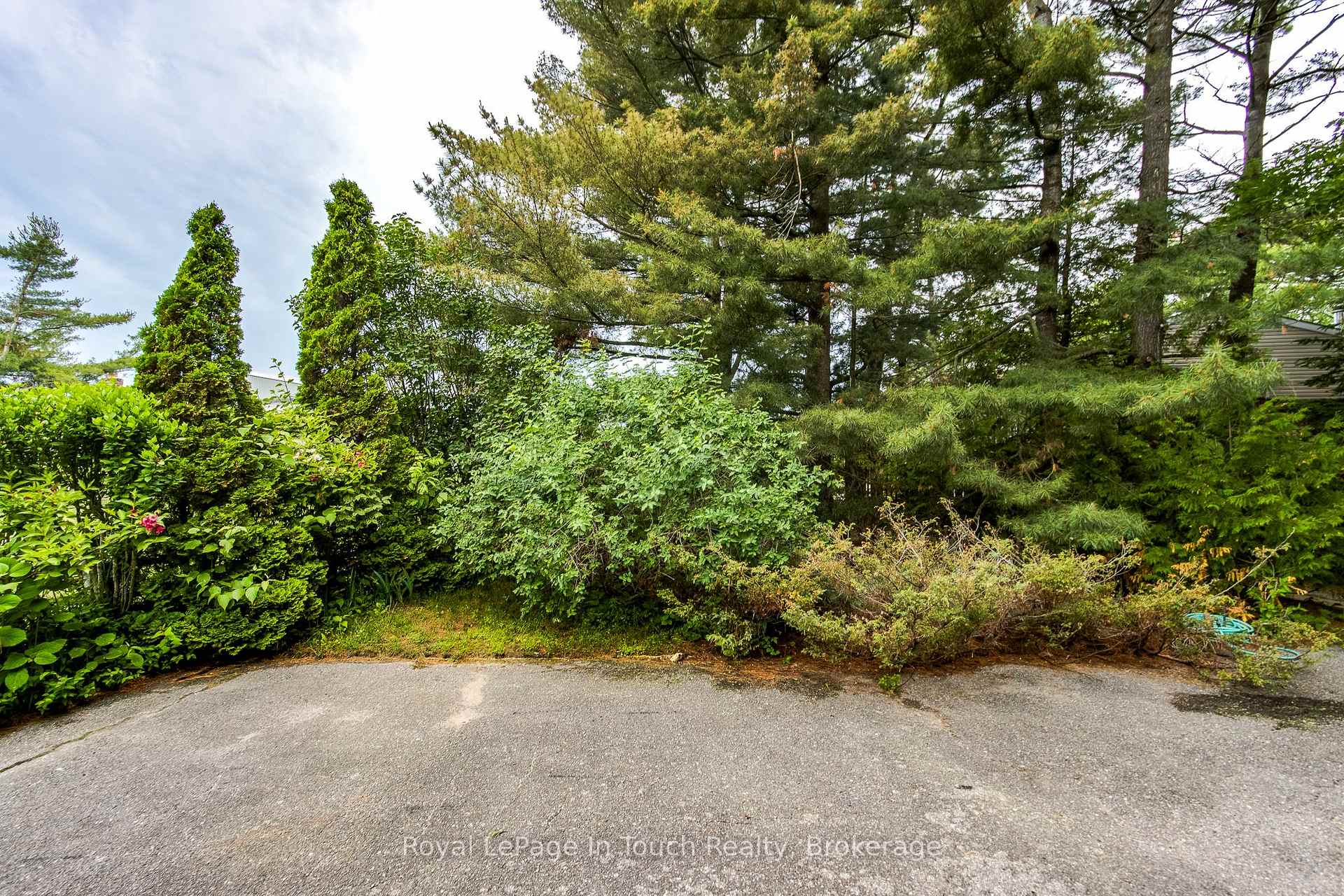 Photo 15 of 1430 Tiny Beaches Road N, Tiny, Rural Tiny — HOMEH