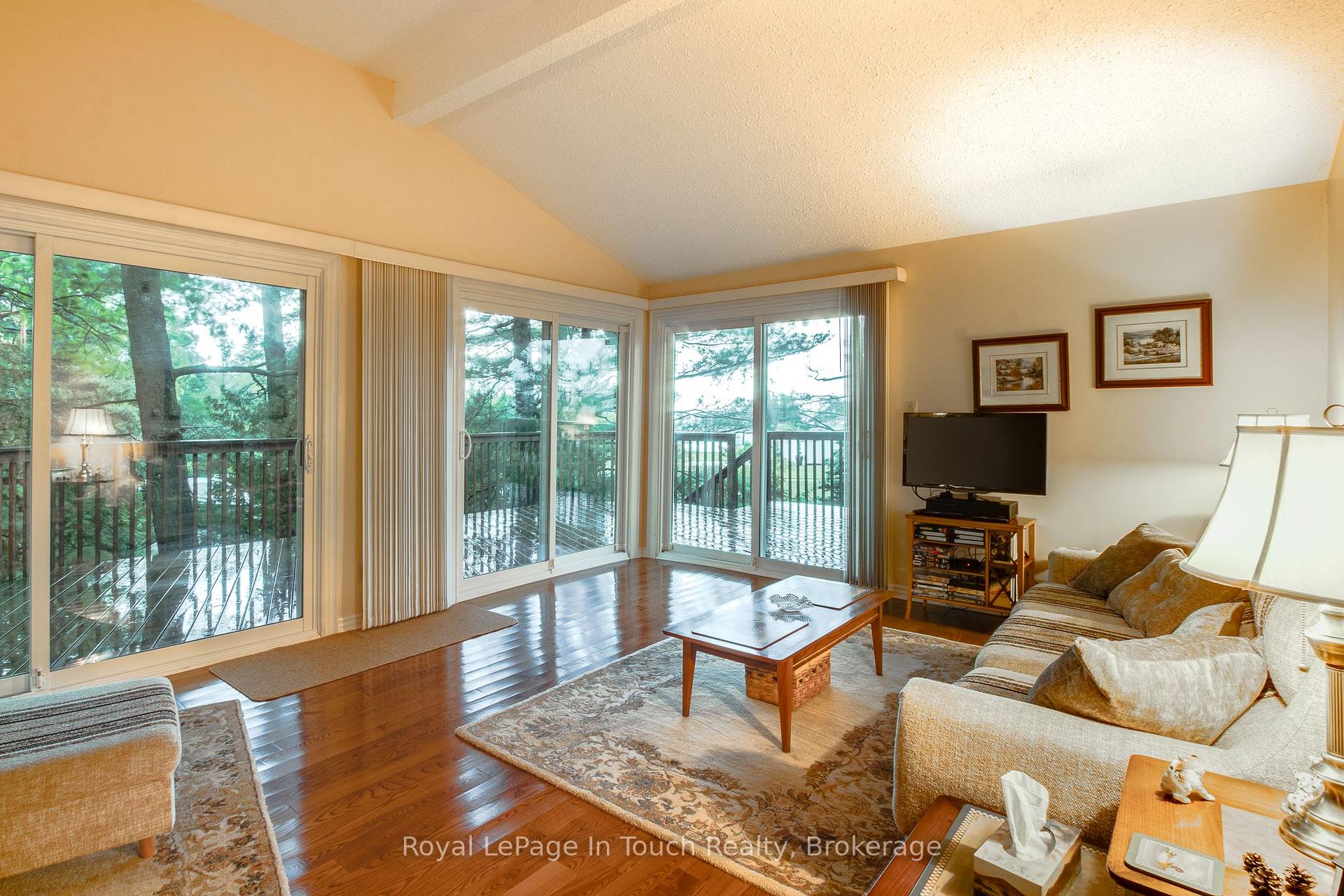 Photo 31 of 1430 Tiny Beaches Road N, Tiny, Rural Tiny — HOMEH