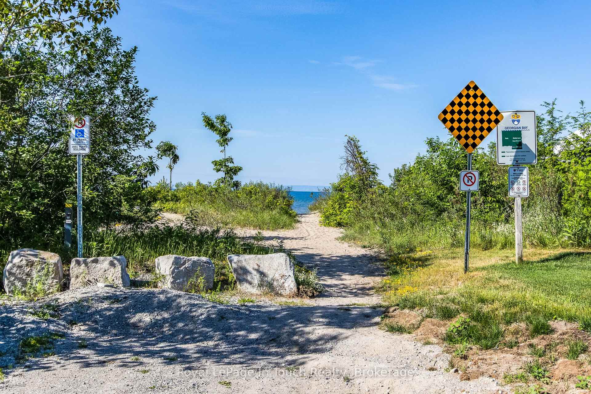 Photo 40 of 1430 Tiny Beaches Road N, Tiny, Rural Tiny — HOMEH
