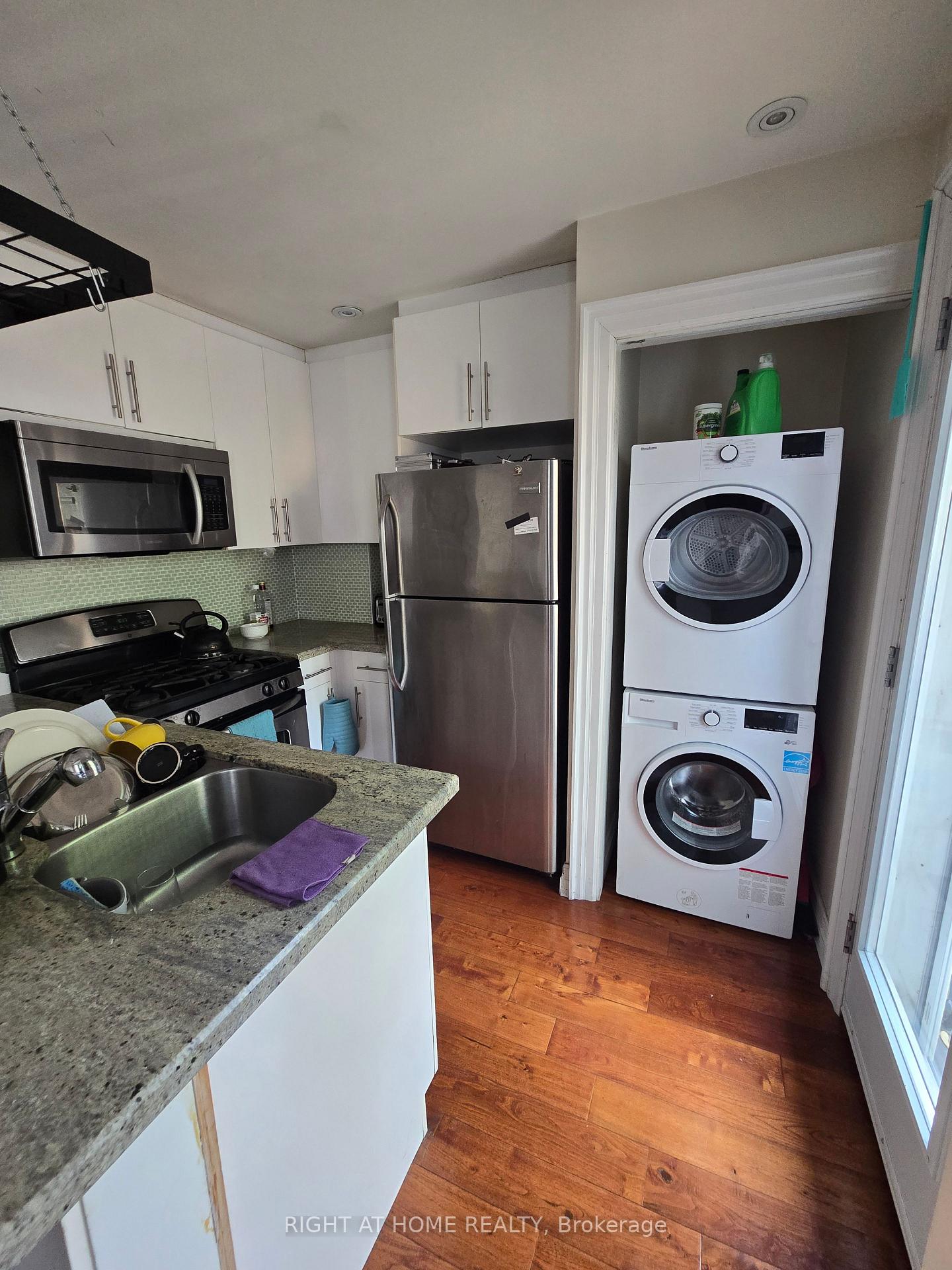 Photo 5 of Unit Upper, 637 Logan Avenue, Toronto, North Riverdale — HOMEH
