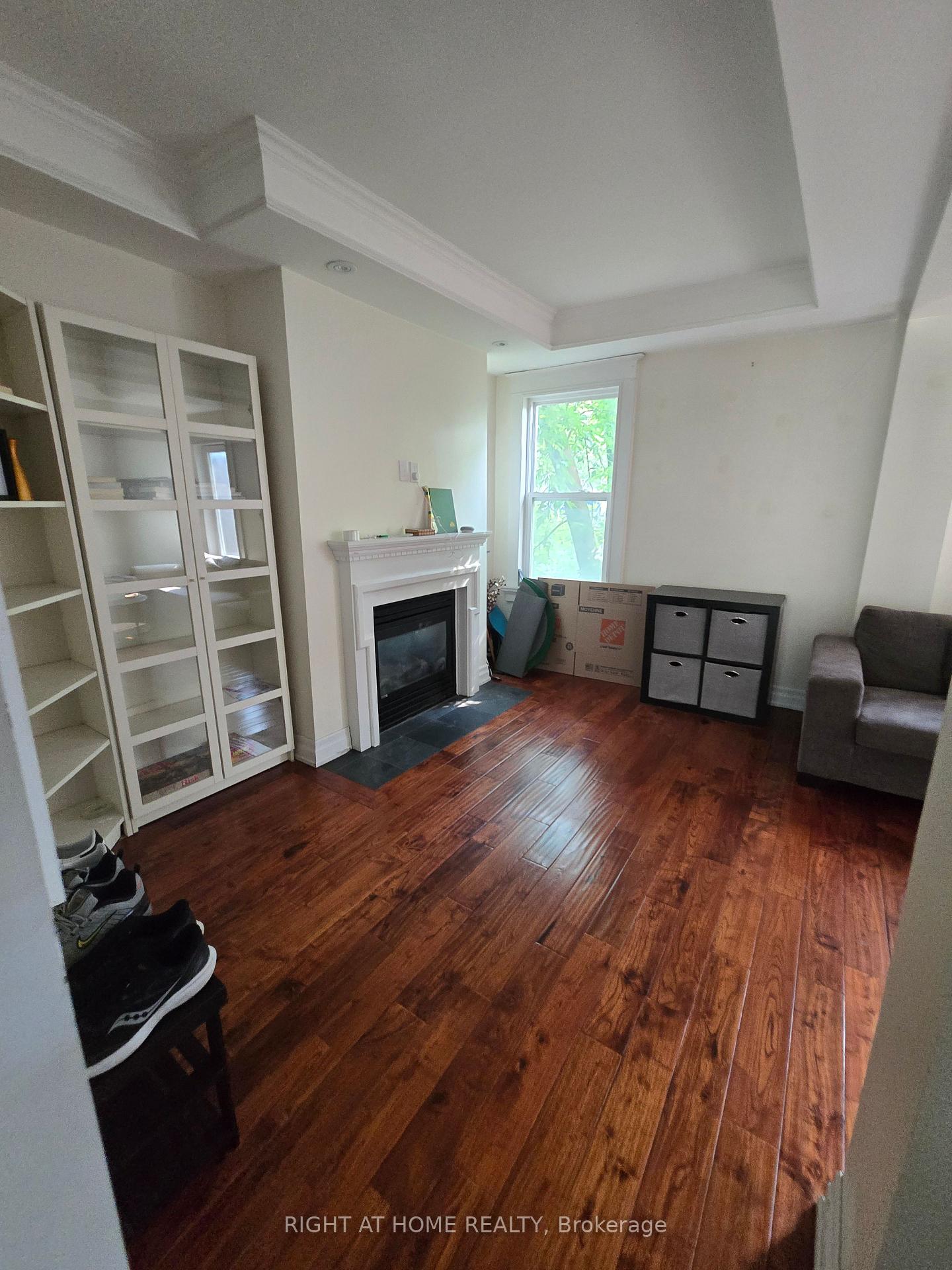 Photo 9 of Unit Upper, 637 Logan Avenue, Toronto, North Riverdale — HOMEH