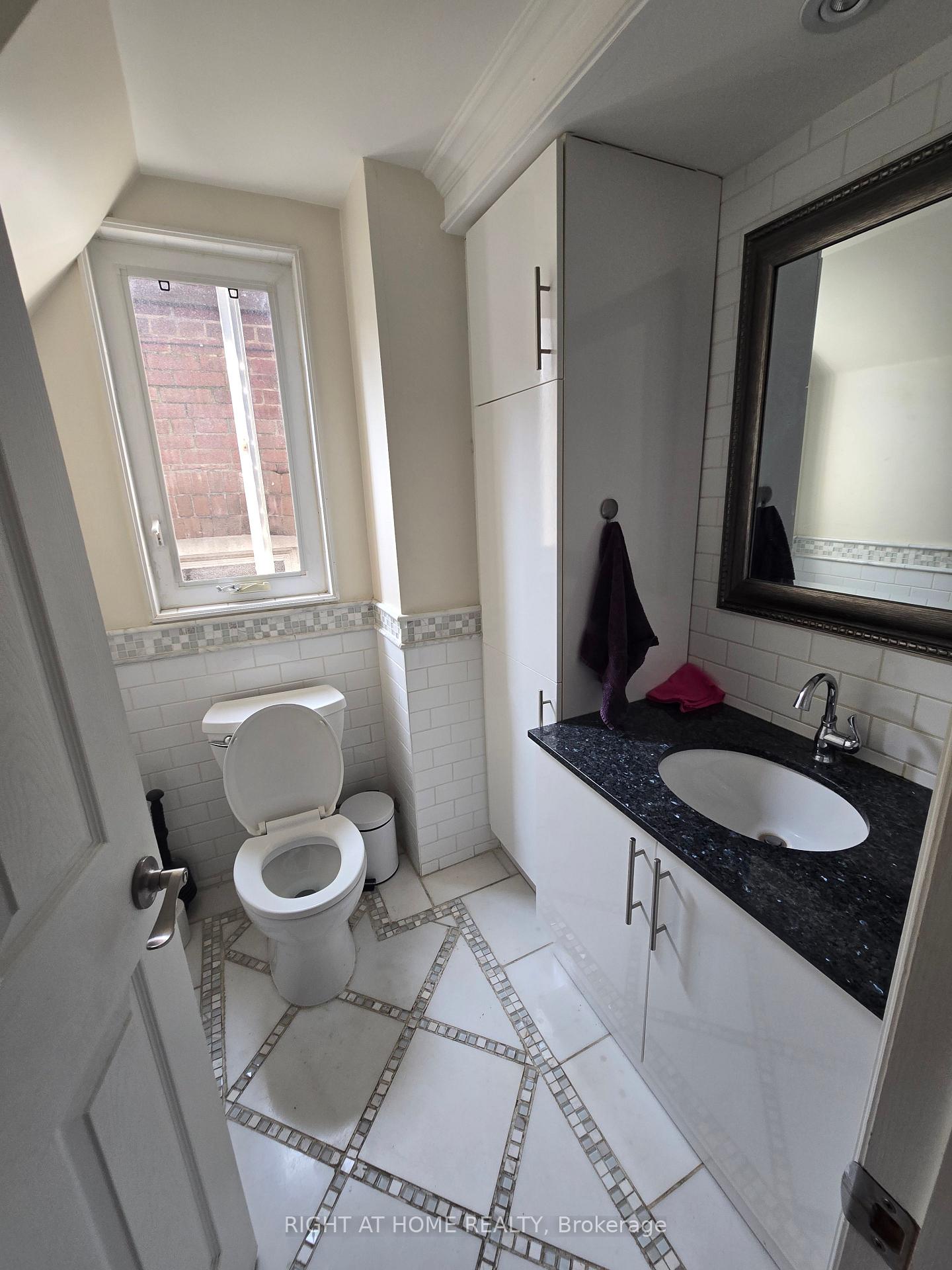 Photo 11 of Unit Upper, 637 Logan Avenue, Toronto, North Riverdale — HOMEH