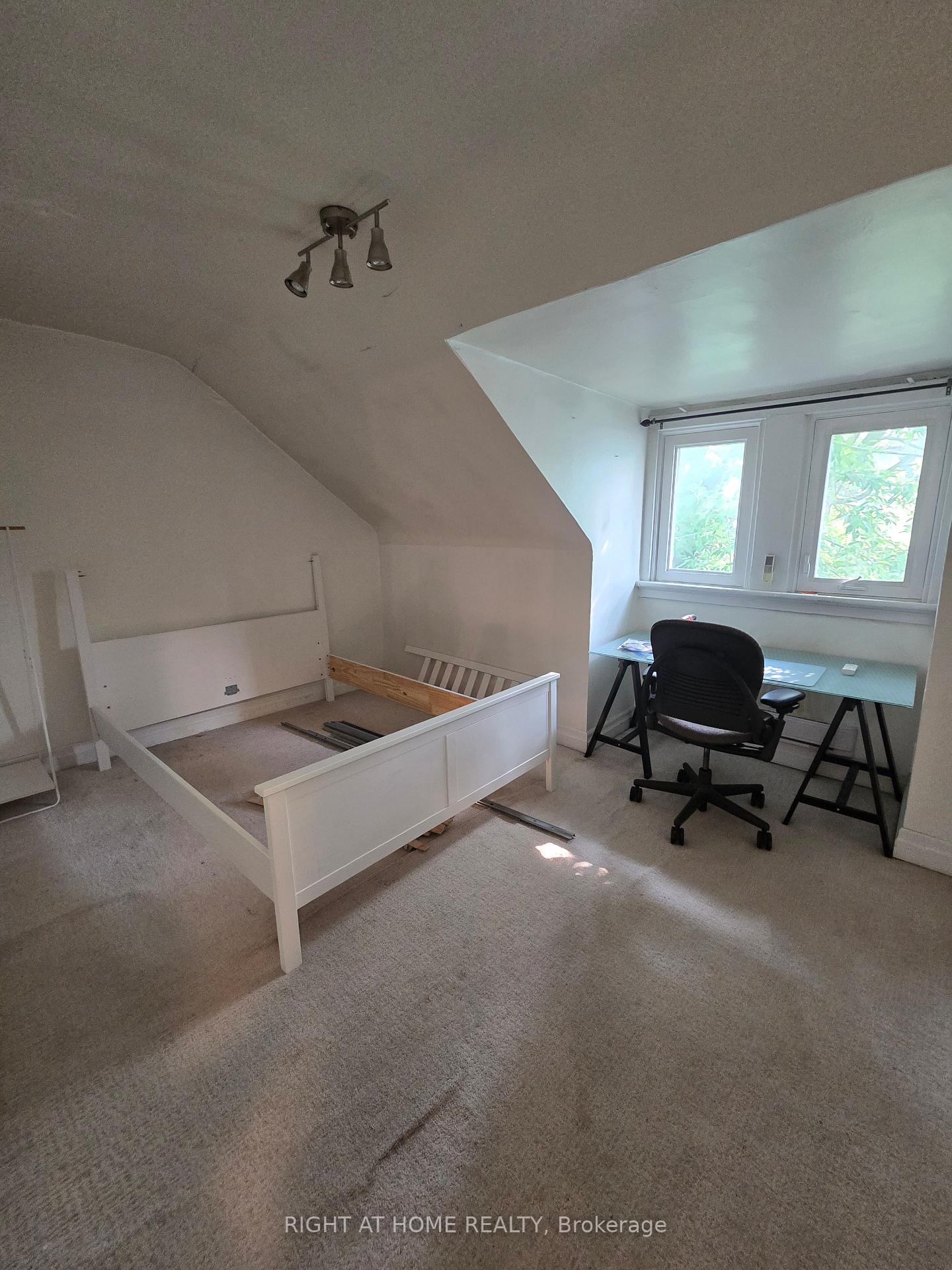 Photo 14 of Unit Upper, 637 Logan Avenue, Toronto, North Riverdale — HOMEH