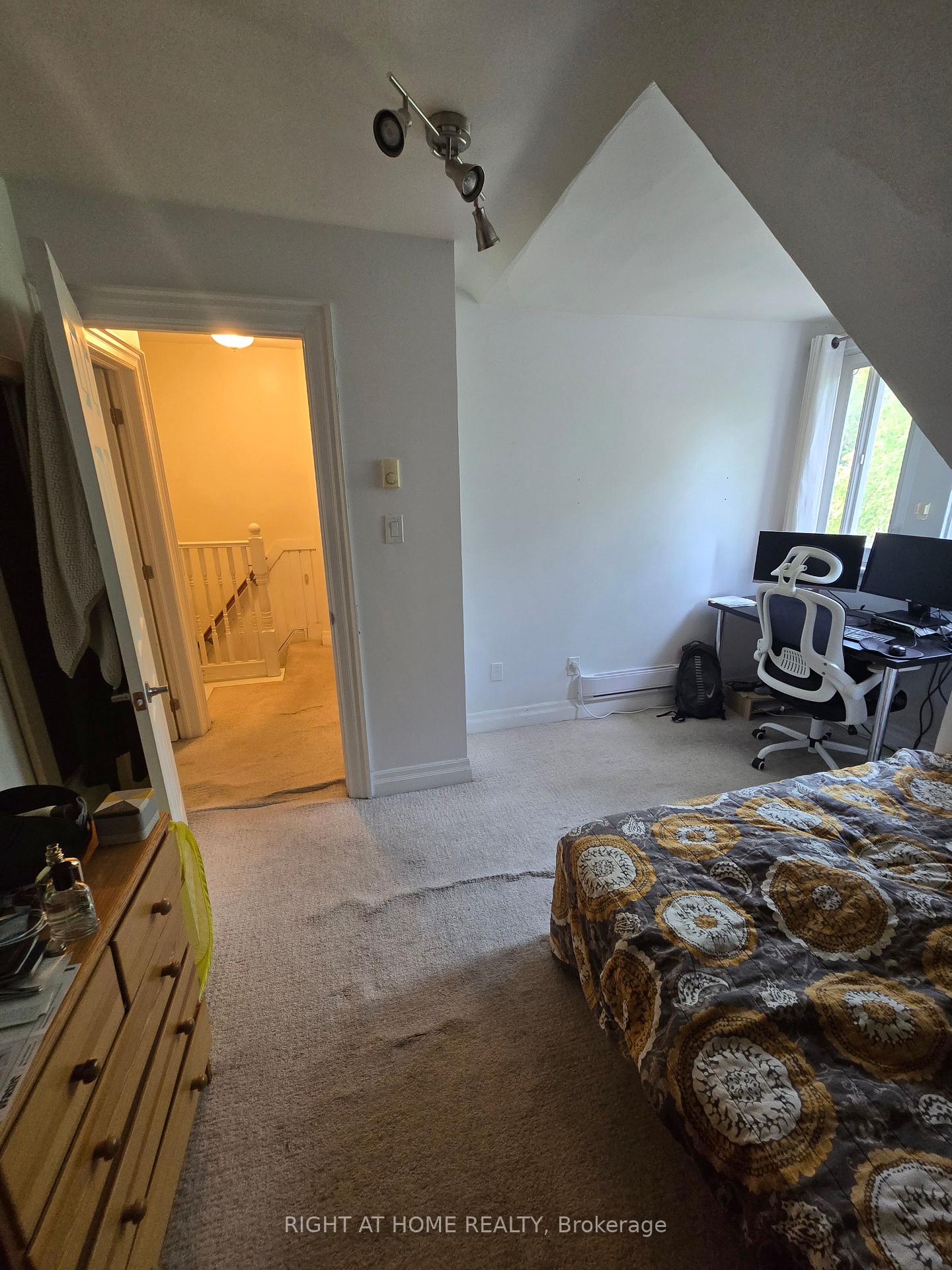 Photo 17 of Unit Upper, 637 Logan Avenue, Toronto, North Riverdale — HOMEH