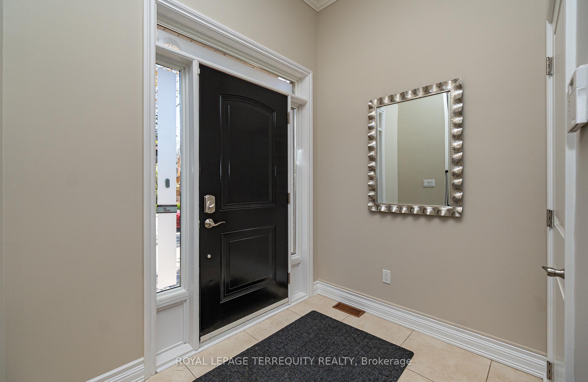 Photo 3 of 72 Northbrook Road, Toronto, East York — HOMEH