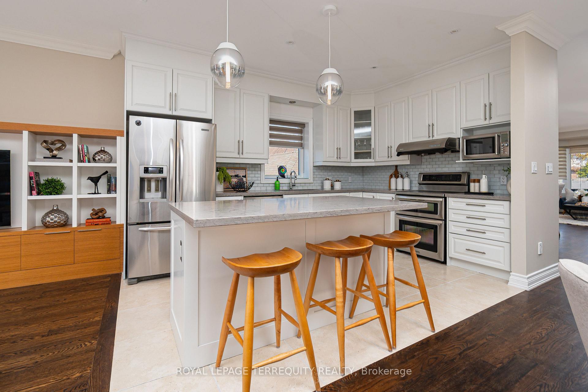 Photo 20 of 72 Northbrook Road, Toronto, East York — HOMEH