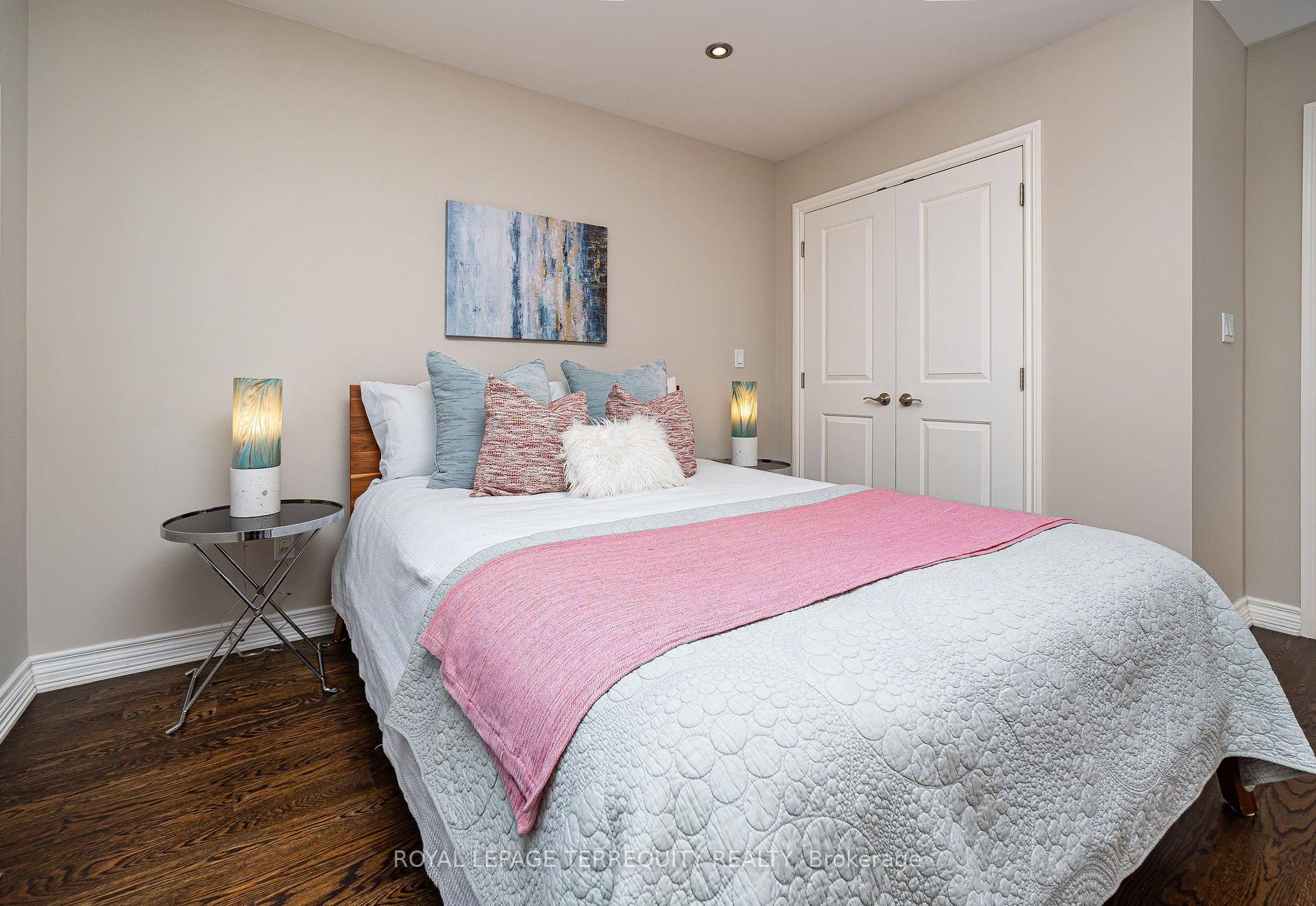Photo 32 of 72 Northbrook Road, Toronto, East York — HOMEH