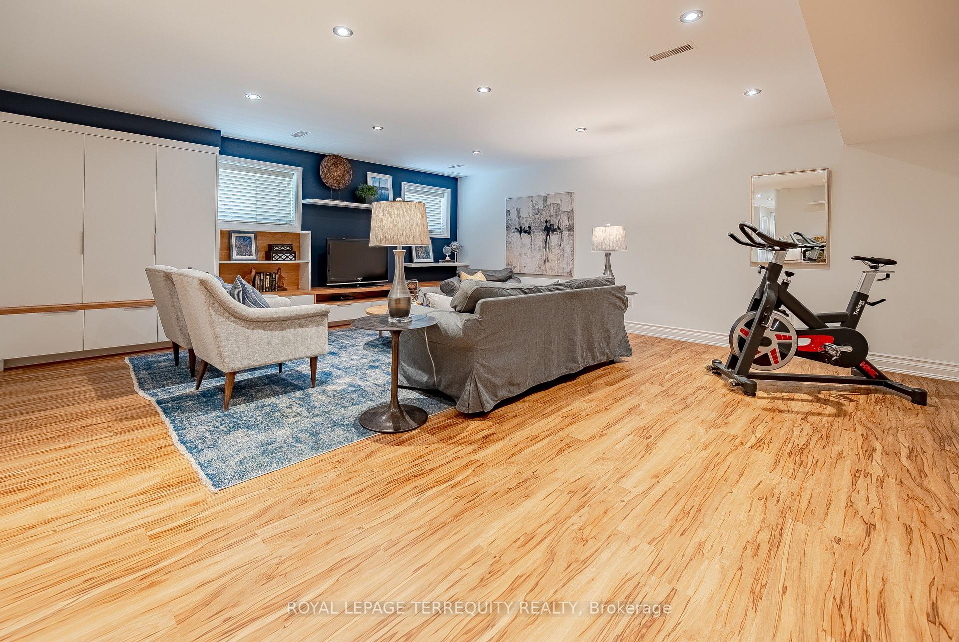 Photo 38 of 72 Northbrook Road, Toronto, East York — HOMEH