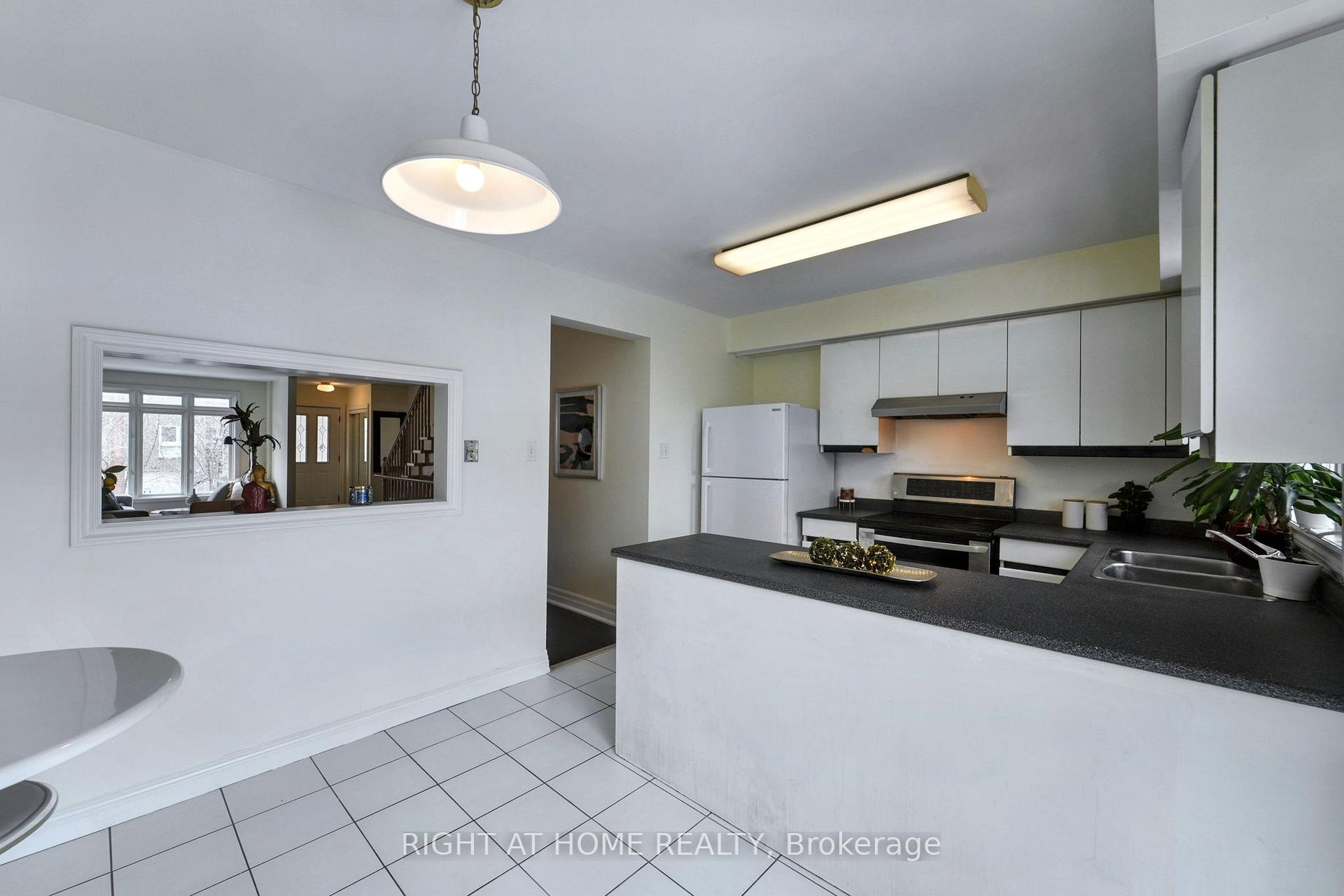 Photo 12 of 398 Woburn Avenue, Toronto, Lawrence Park North — HOMEH