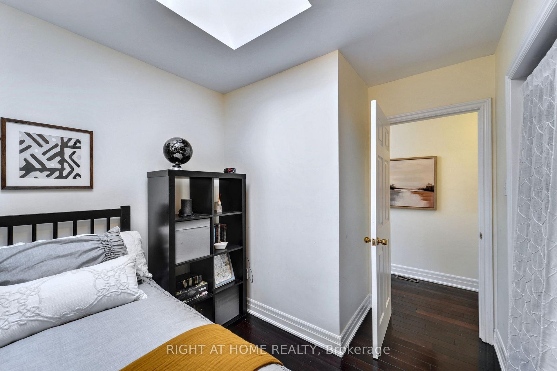 Photo 20 of 398 Woburn Avenue, Toronto, Lawrence Park North — HOMEH