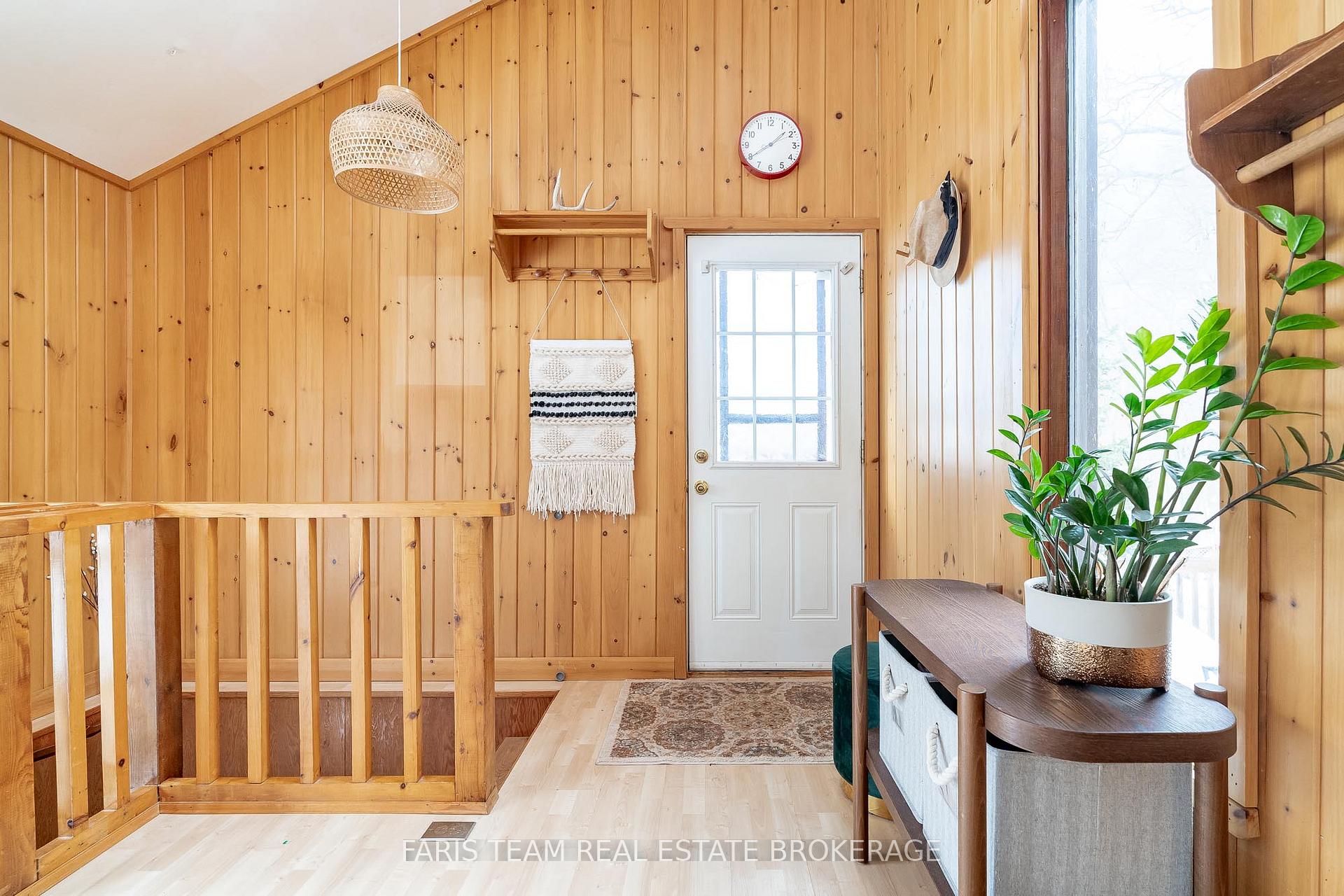Photo 3 of 20 Glen Cedar Drive, Tiny, Rural Tiny — HOMEH