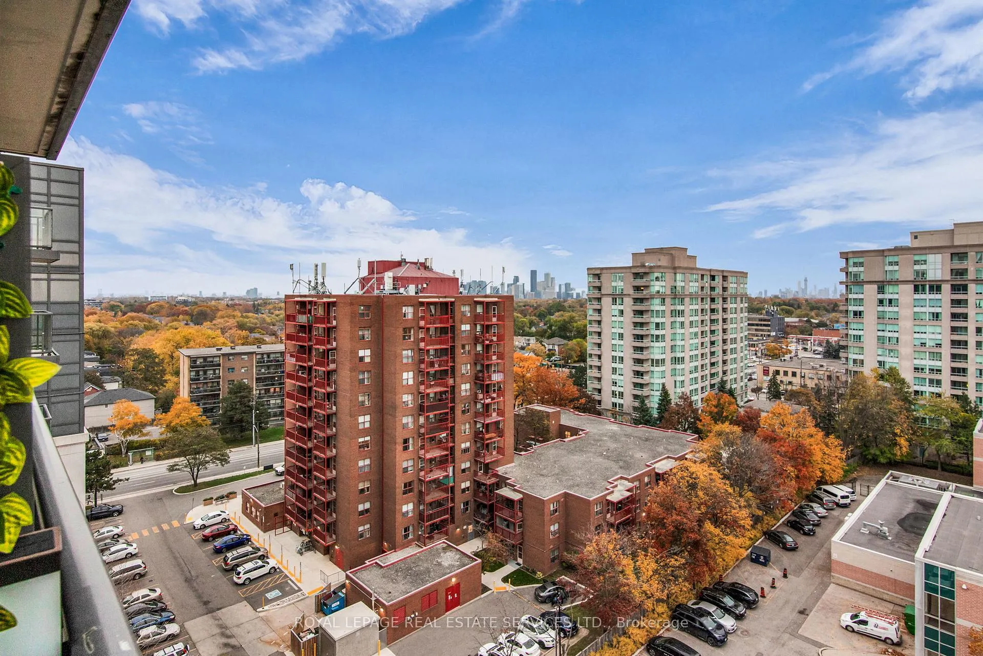Photo 17 of Unit 1219, 35 Saranac Boulevard, Toronto, Englemount-Lawrence — HOMEH
