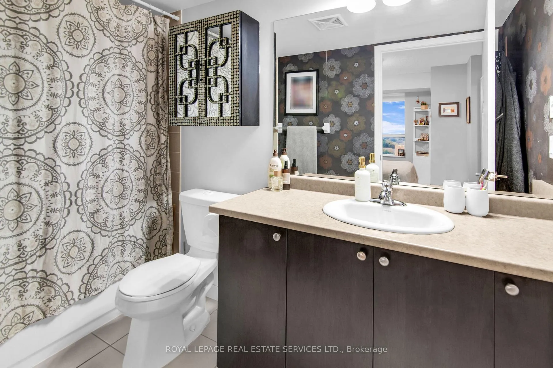 Photo 29 of Unit 1219, 35 Saranac Boulevard, Toronto, Englemount-Lawrence — HOMEH