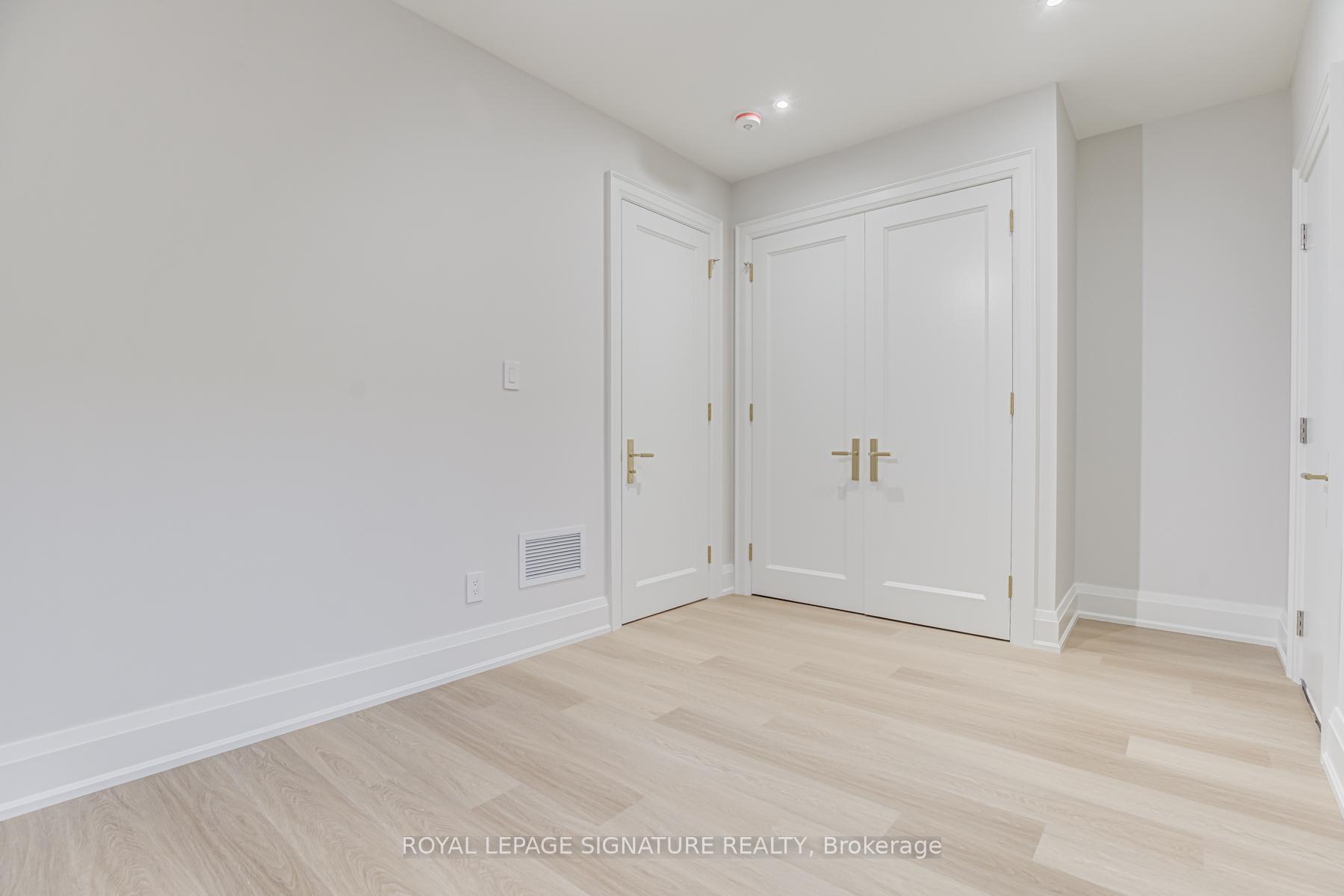 Photo 13 of Unit Lower, 26 Norlong Boulevard, Toronto, East York — HOMEH